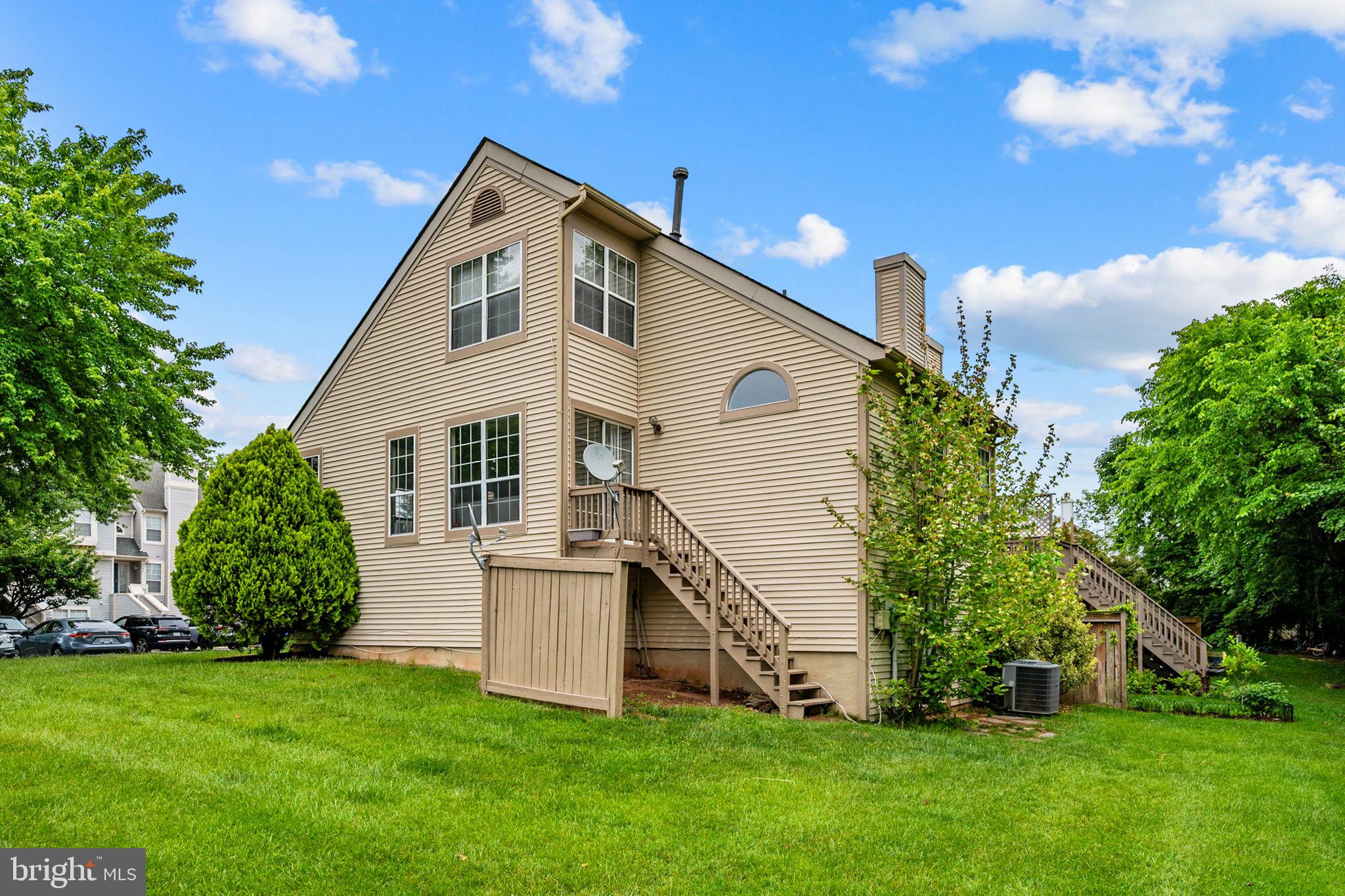 6189 STONEPATH CIRCLE