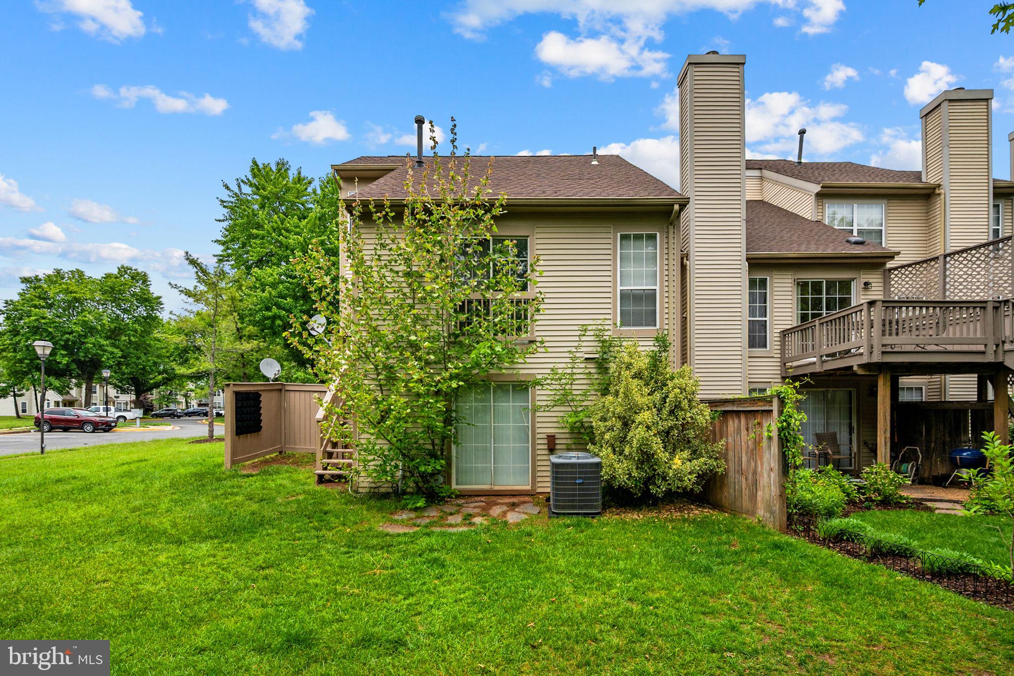 6189 STONEPATH CIRCLE