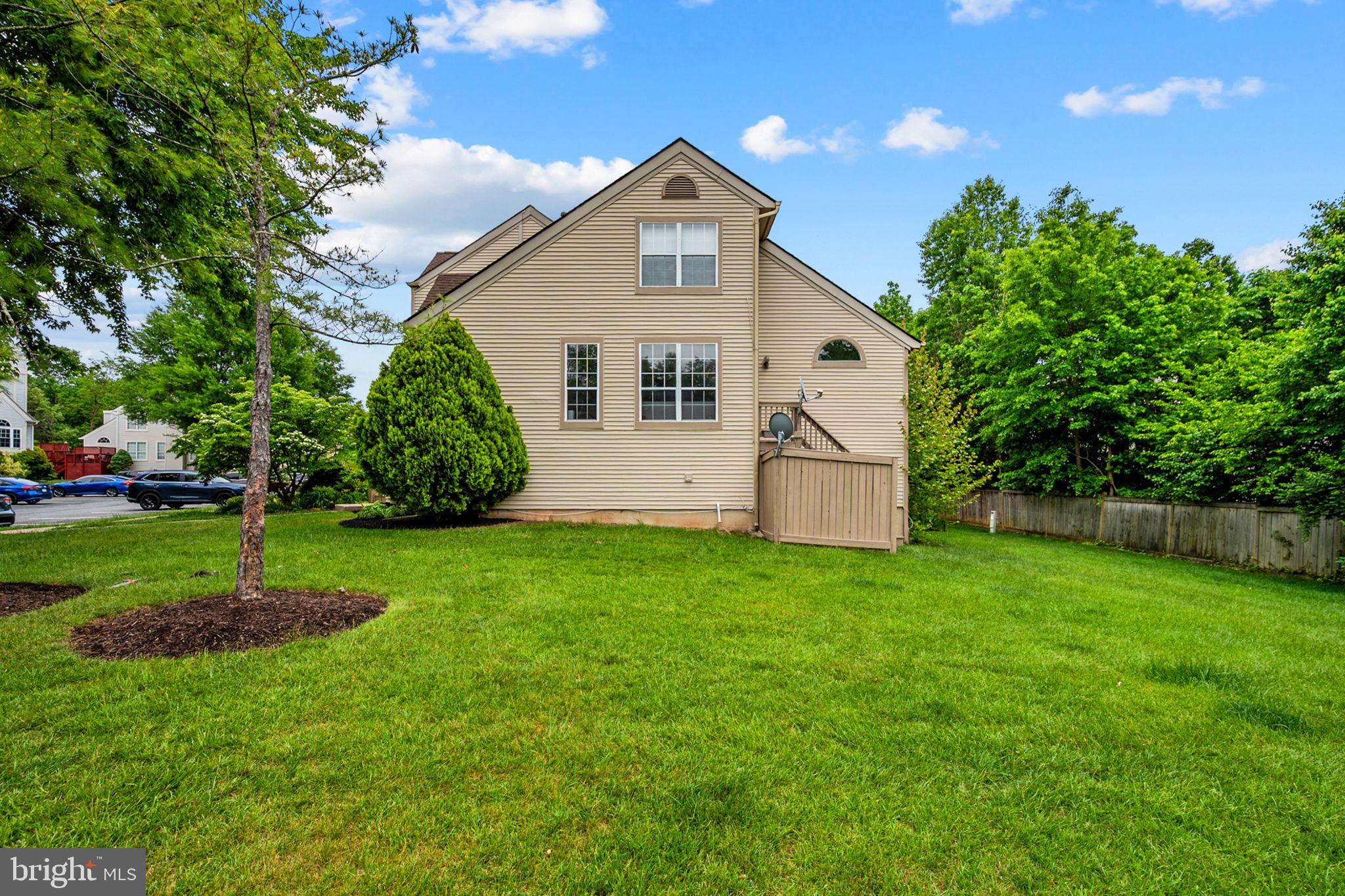 6189 STONEPATH CIRCLE