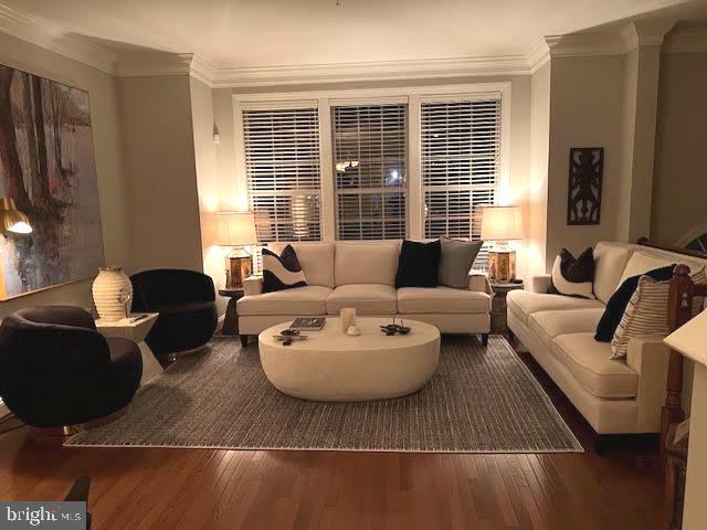 RESERVE AT TYSONS CORNER - Residential Lease