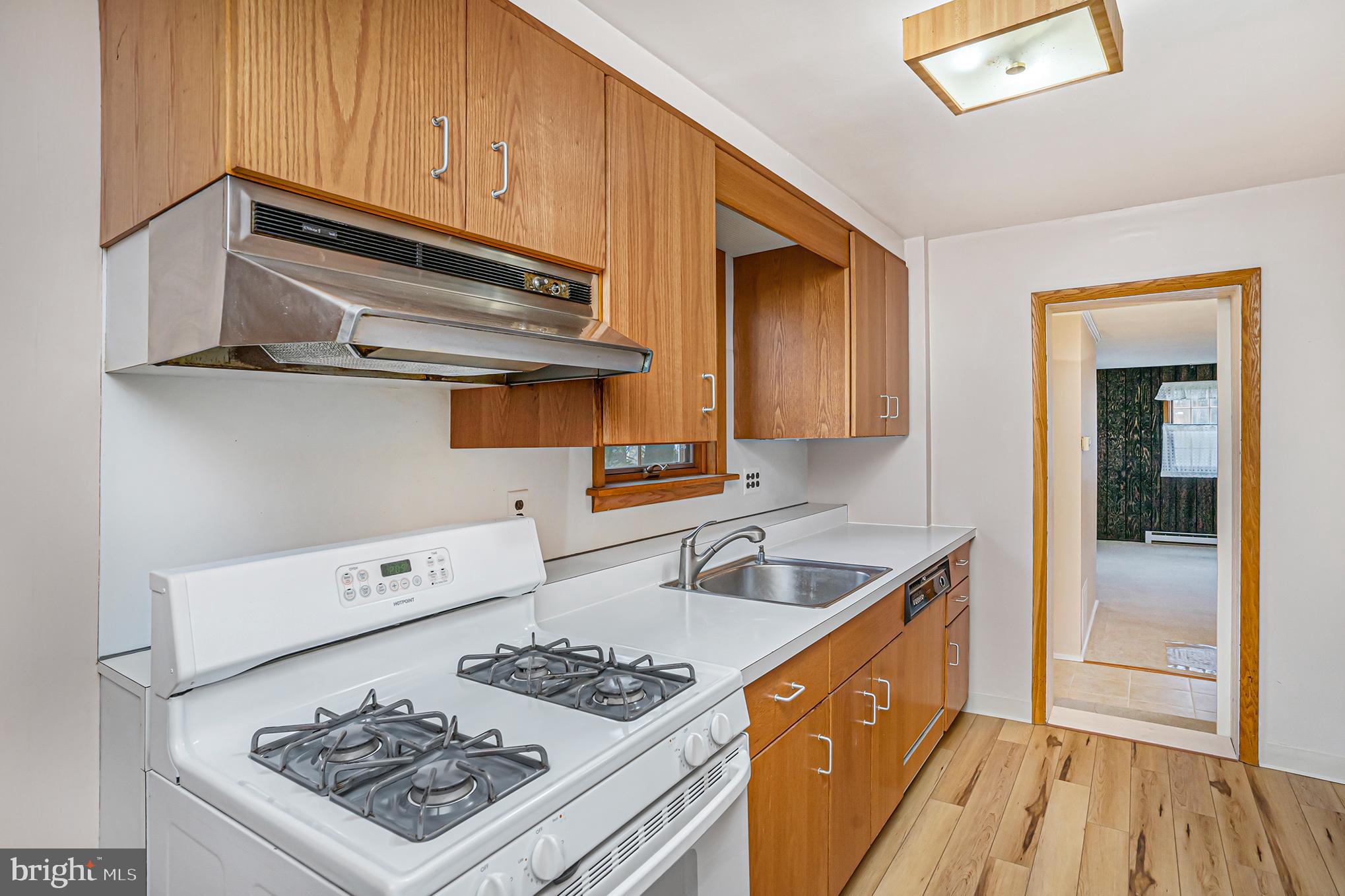 ABINGTON WOODS - Residential