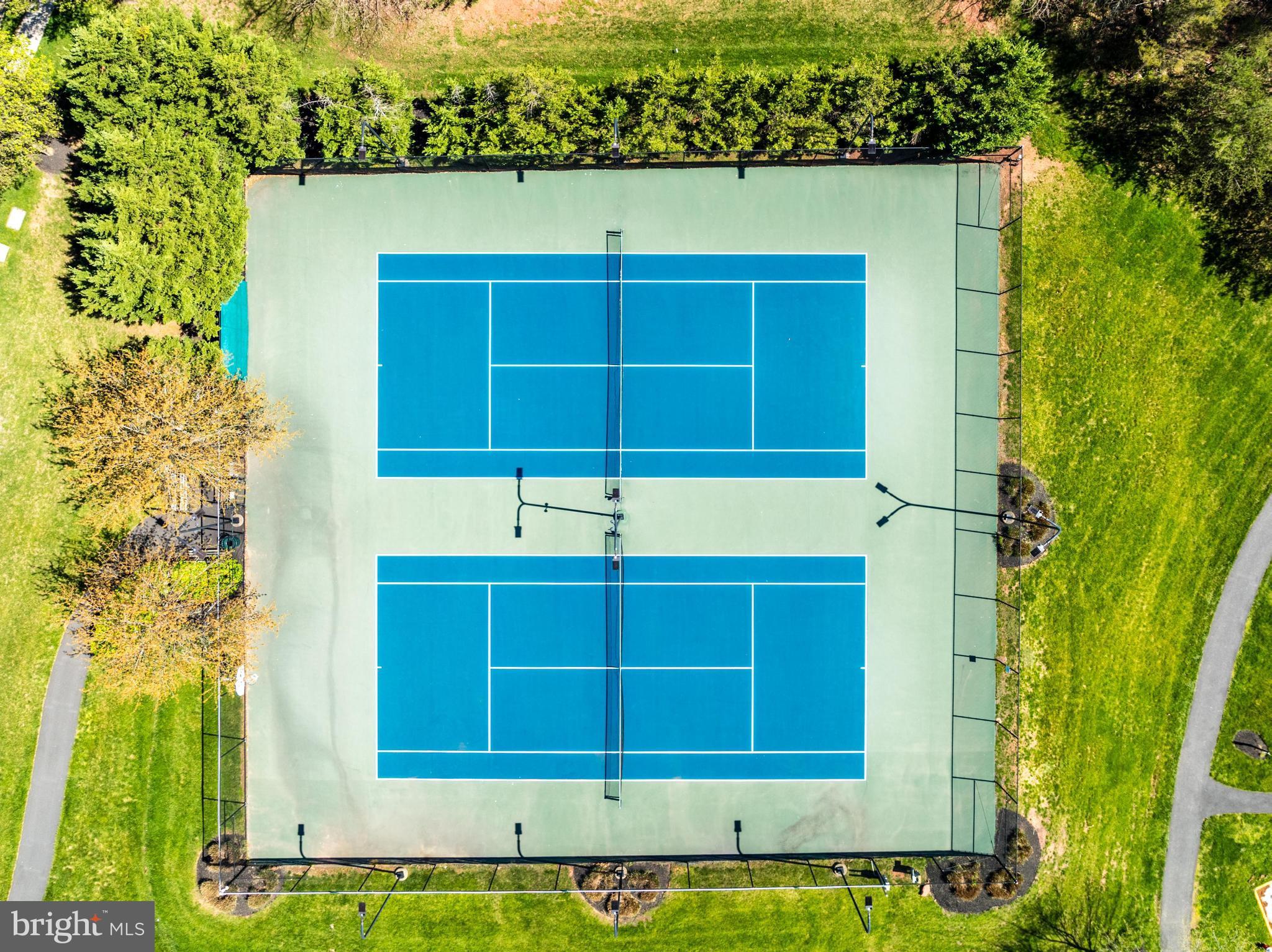 LAKES AT RED ROCK - Residential