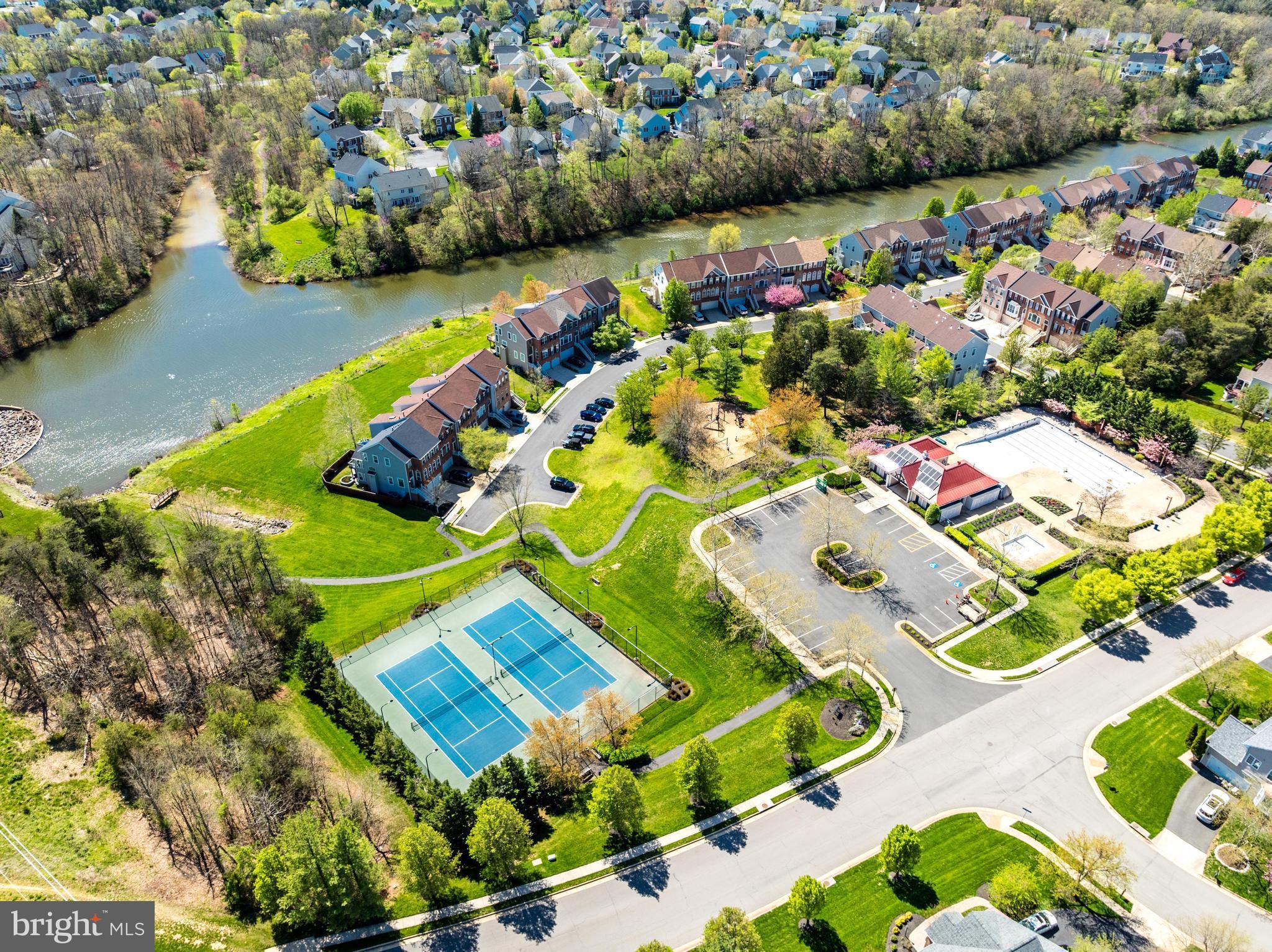 LAKES AT RED ROCK - Residential