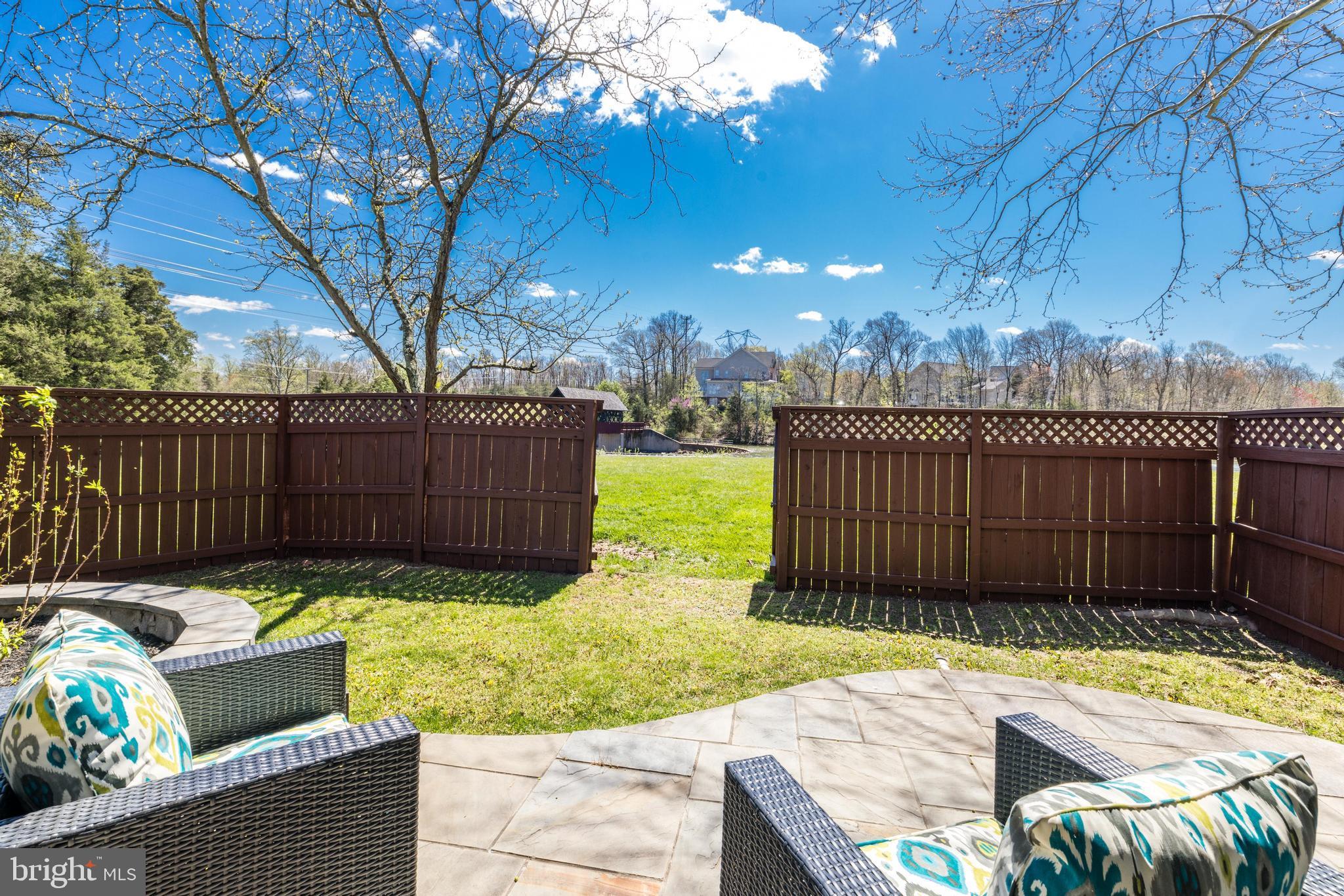 LAKES AT RED ROCK - Residential