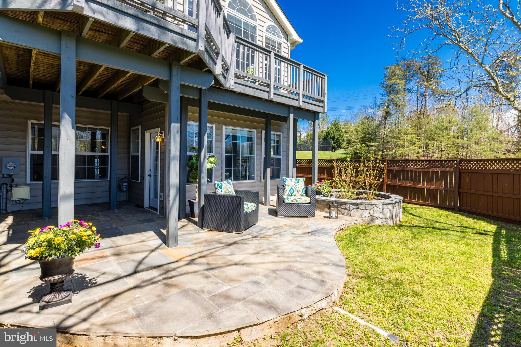 LAKES AT RED ROCK - Residential