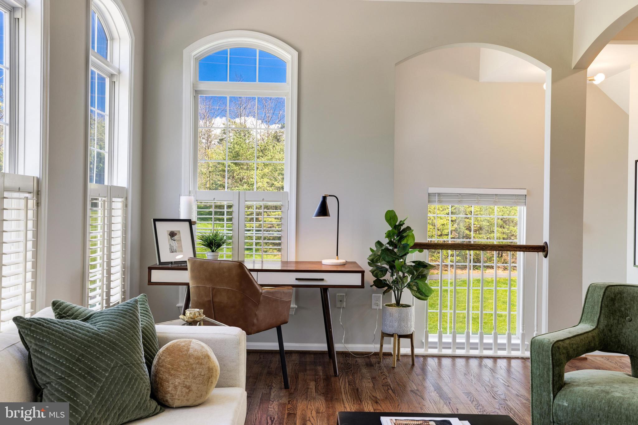 LAKES AT RED ROCK - Residential