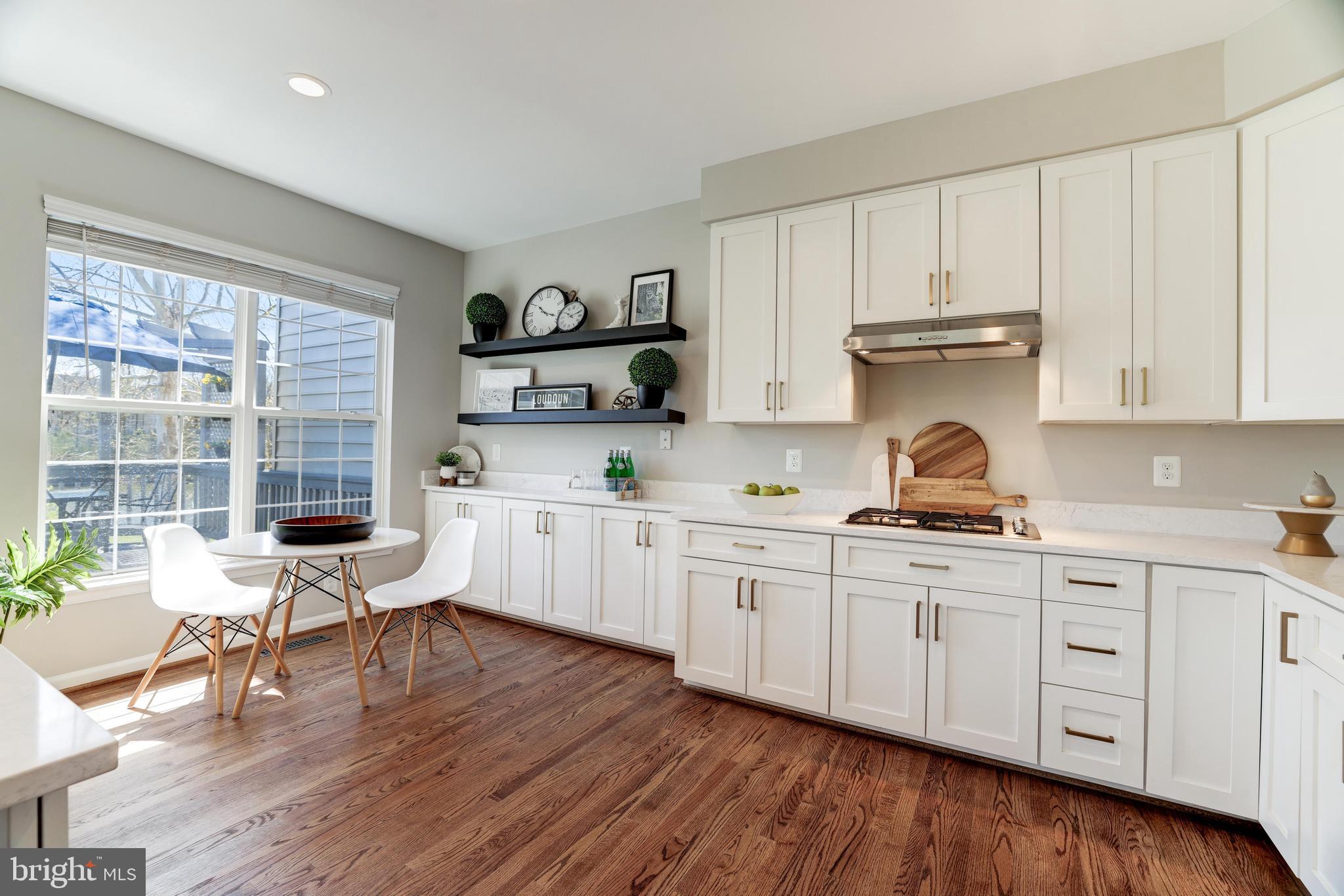 LAKES AT RED ROCK - Residential