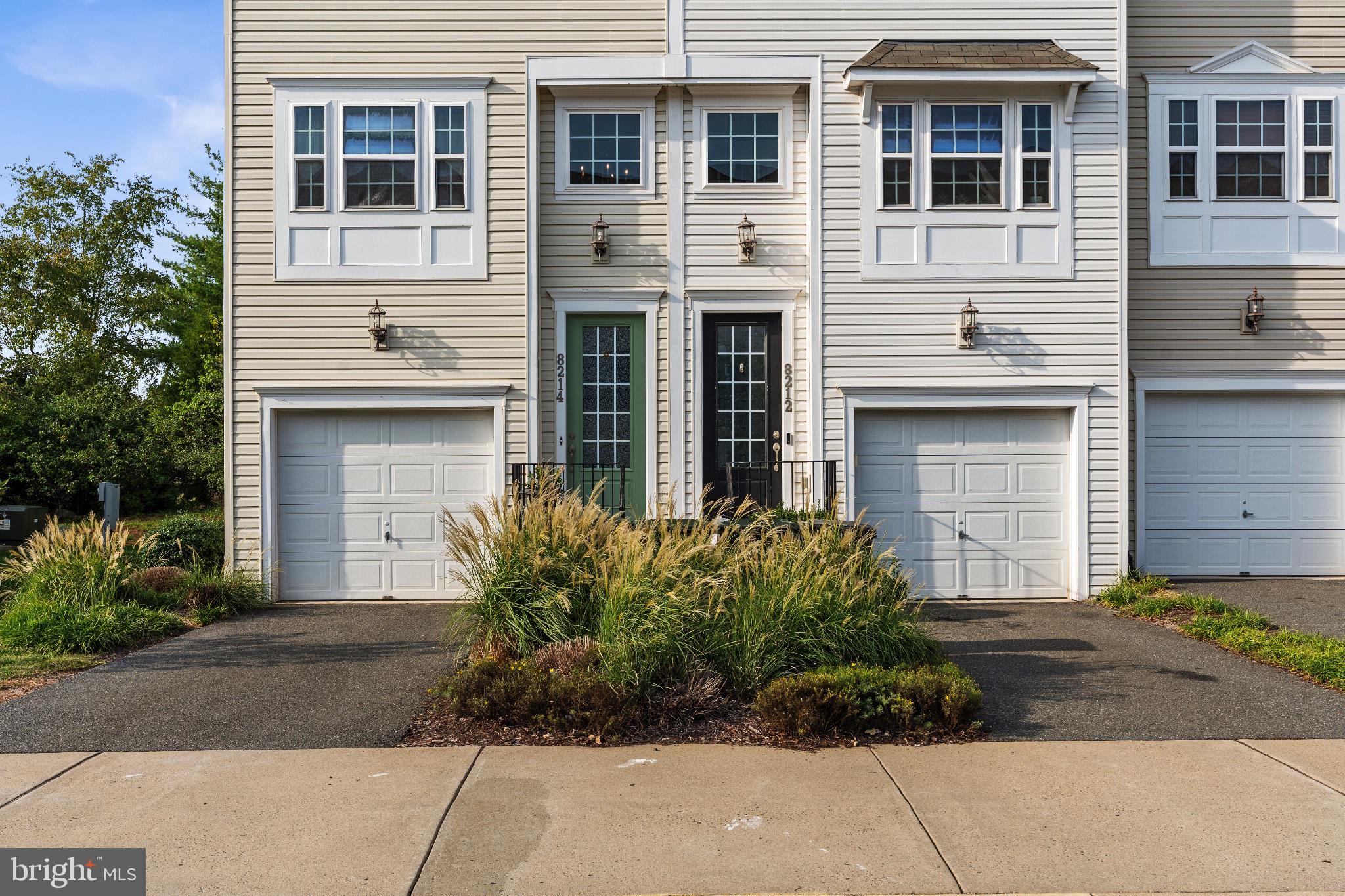 8214 HERITAGE CROSSING COURT