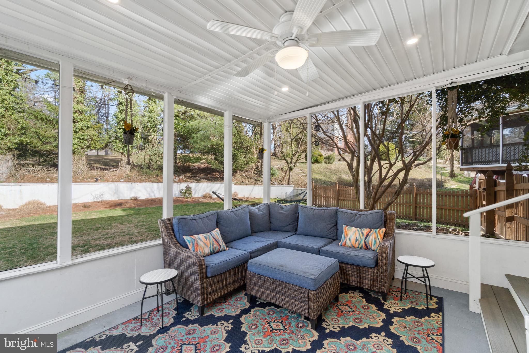 ROLLINGWOOD - Residential