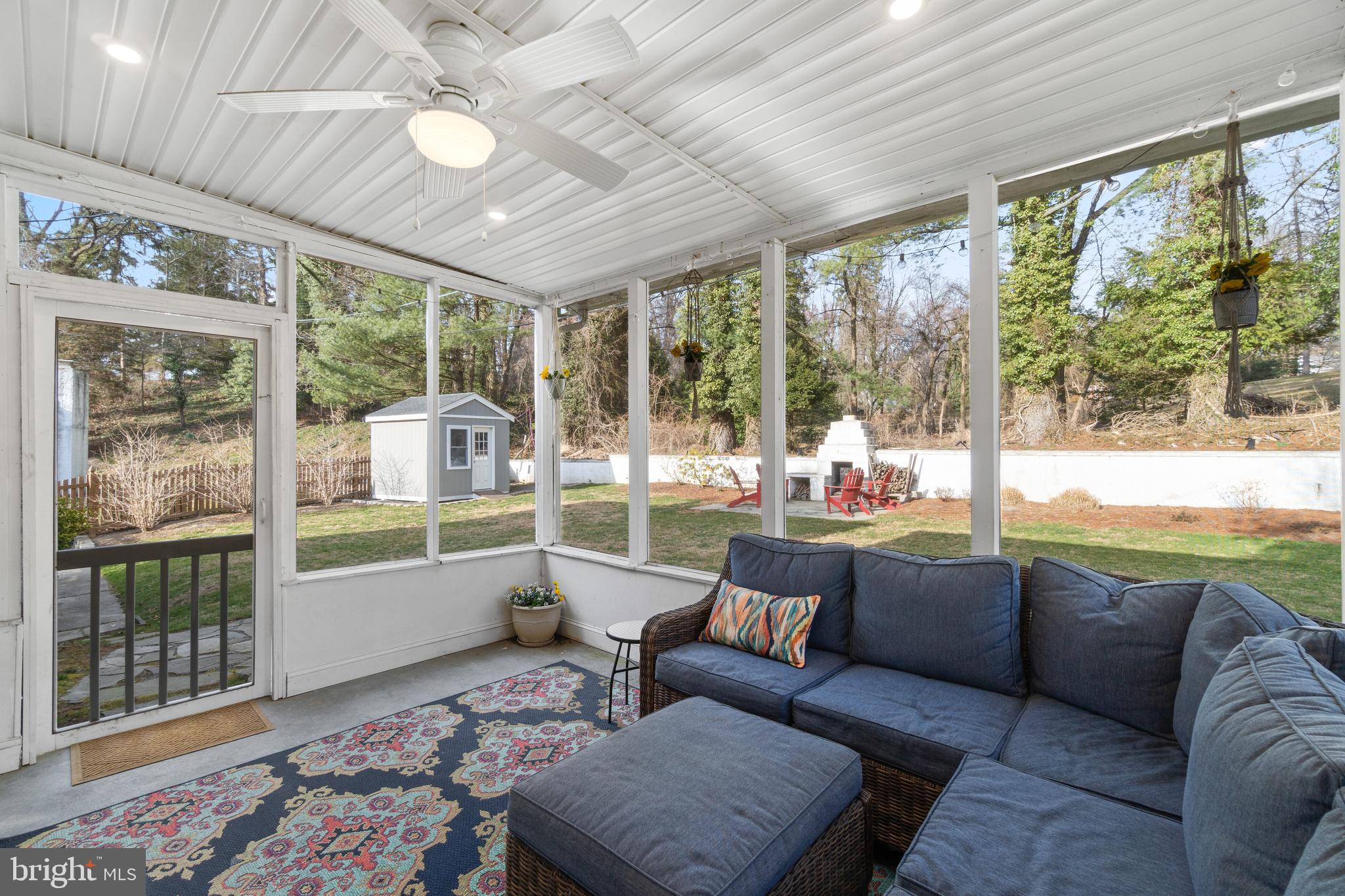 ROLLINGWOOD - Residential