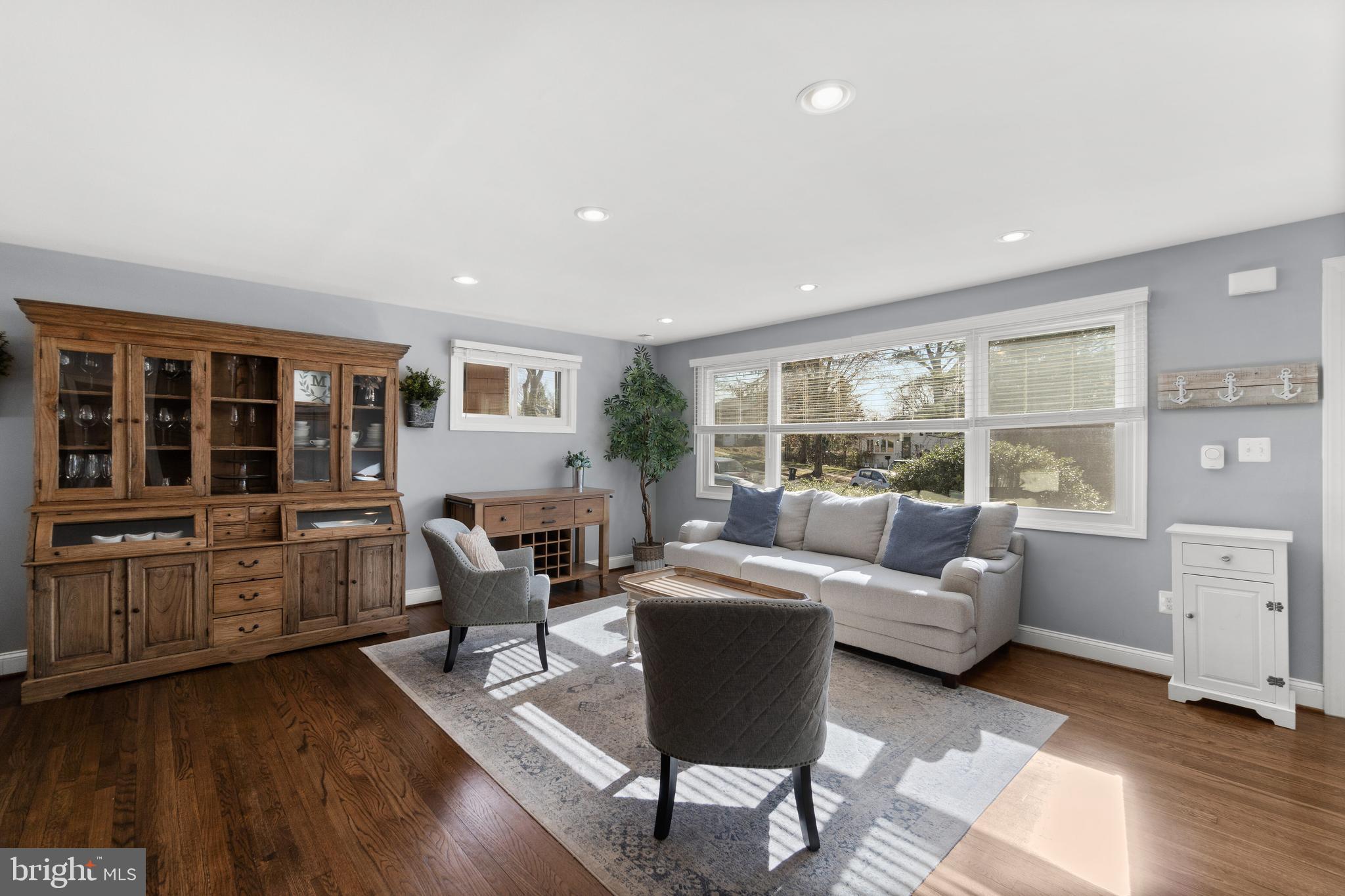 ROLLINGWOOD - Residential