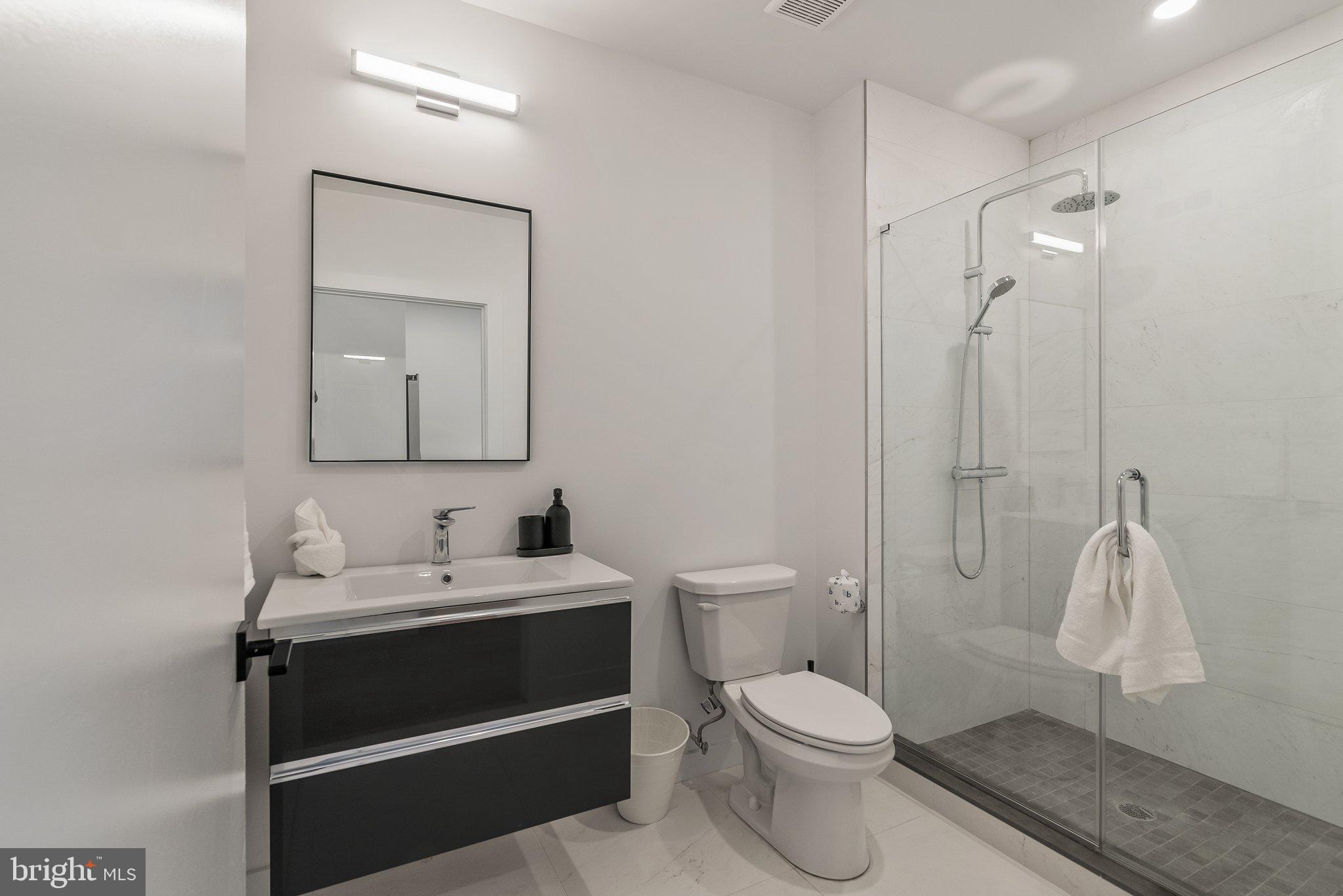 NORTHERN LIBERTIES - Residential Lease