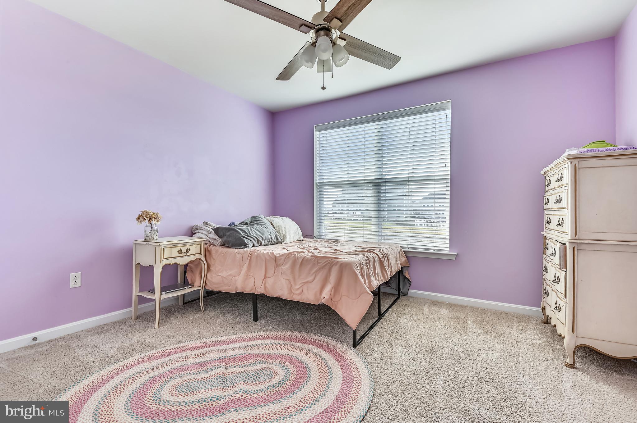 SOMERSET HILL - Residential