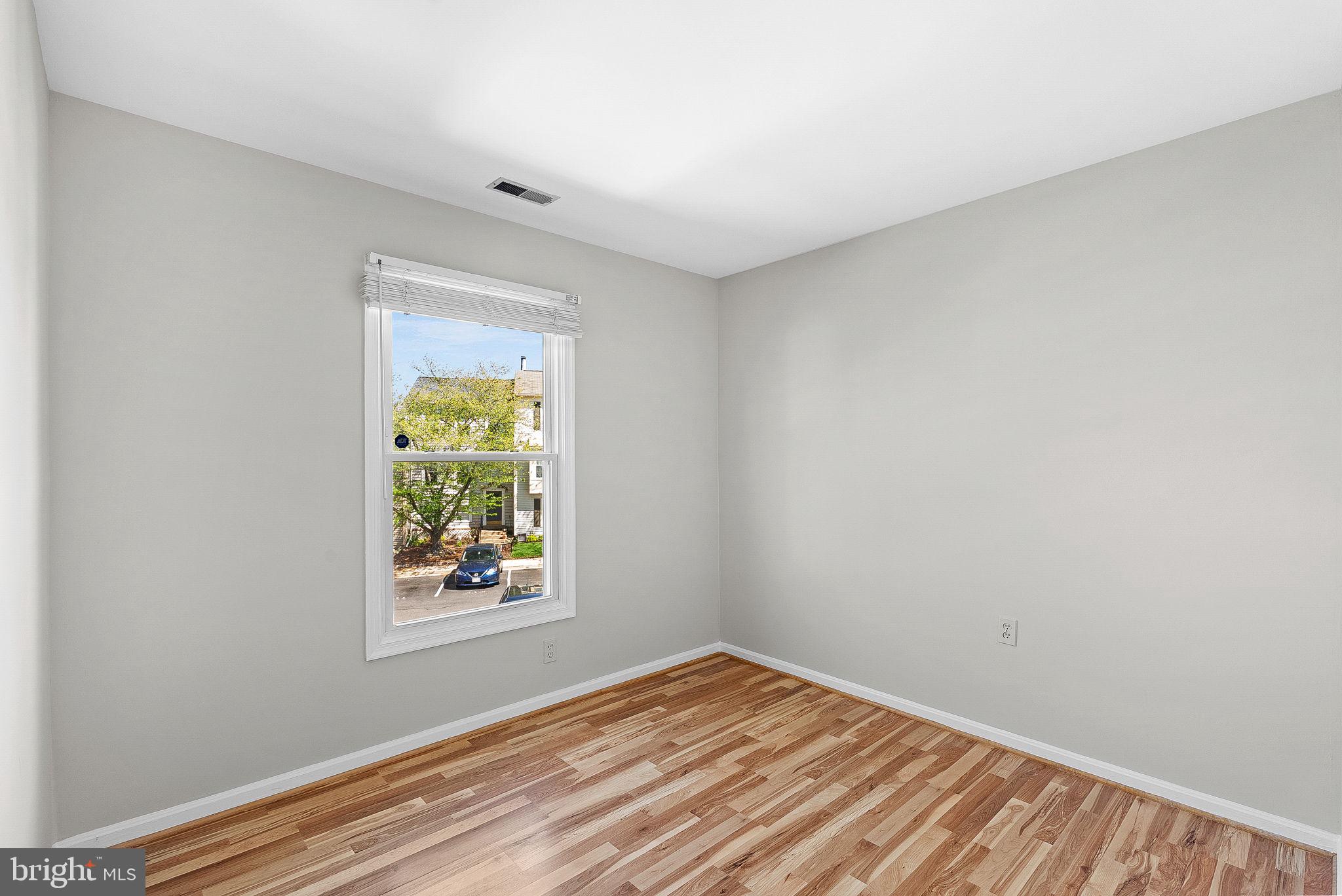 STONINGTON CONDOMINIUMS - Residential