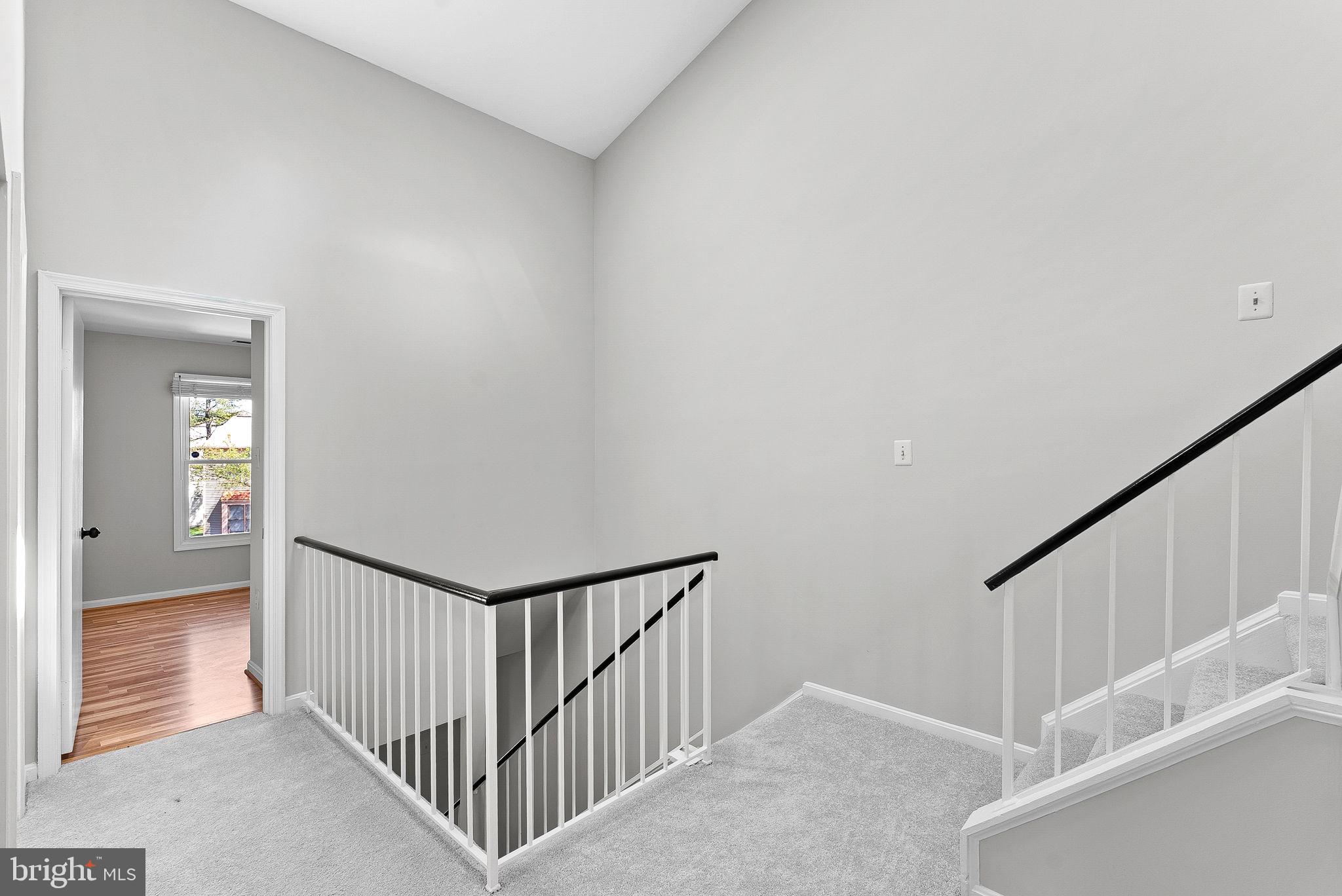 STONINGTON CONDOMINIUMS - Residential