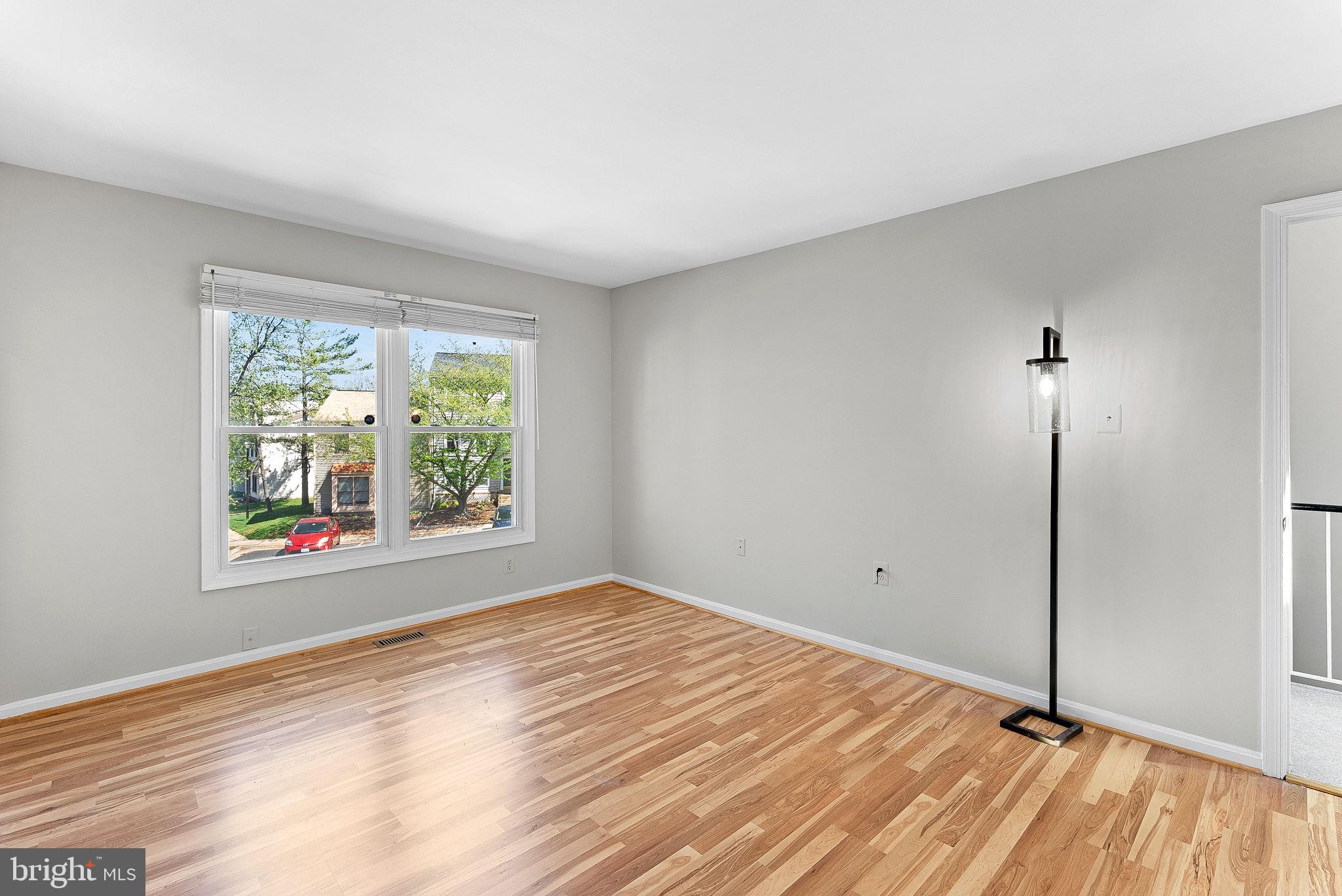 STONINGTON CONDOMINIUMS - Residential