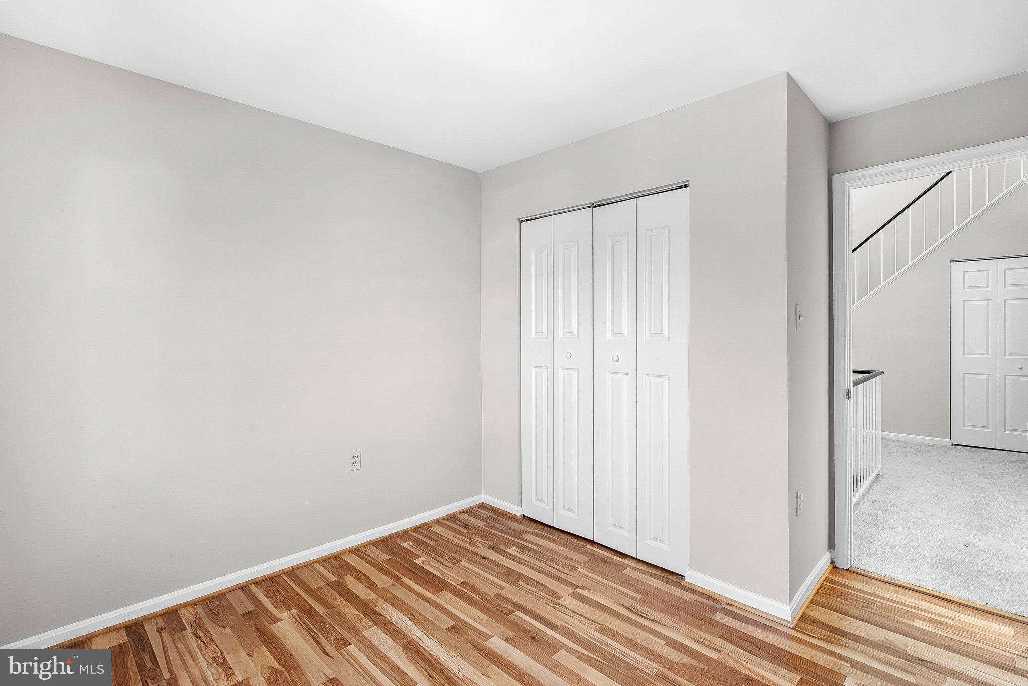 STONINGTON CONDOMINIUMS - Residential