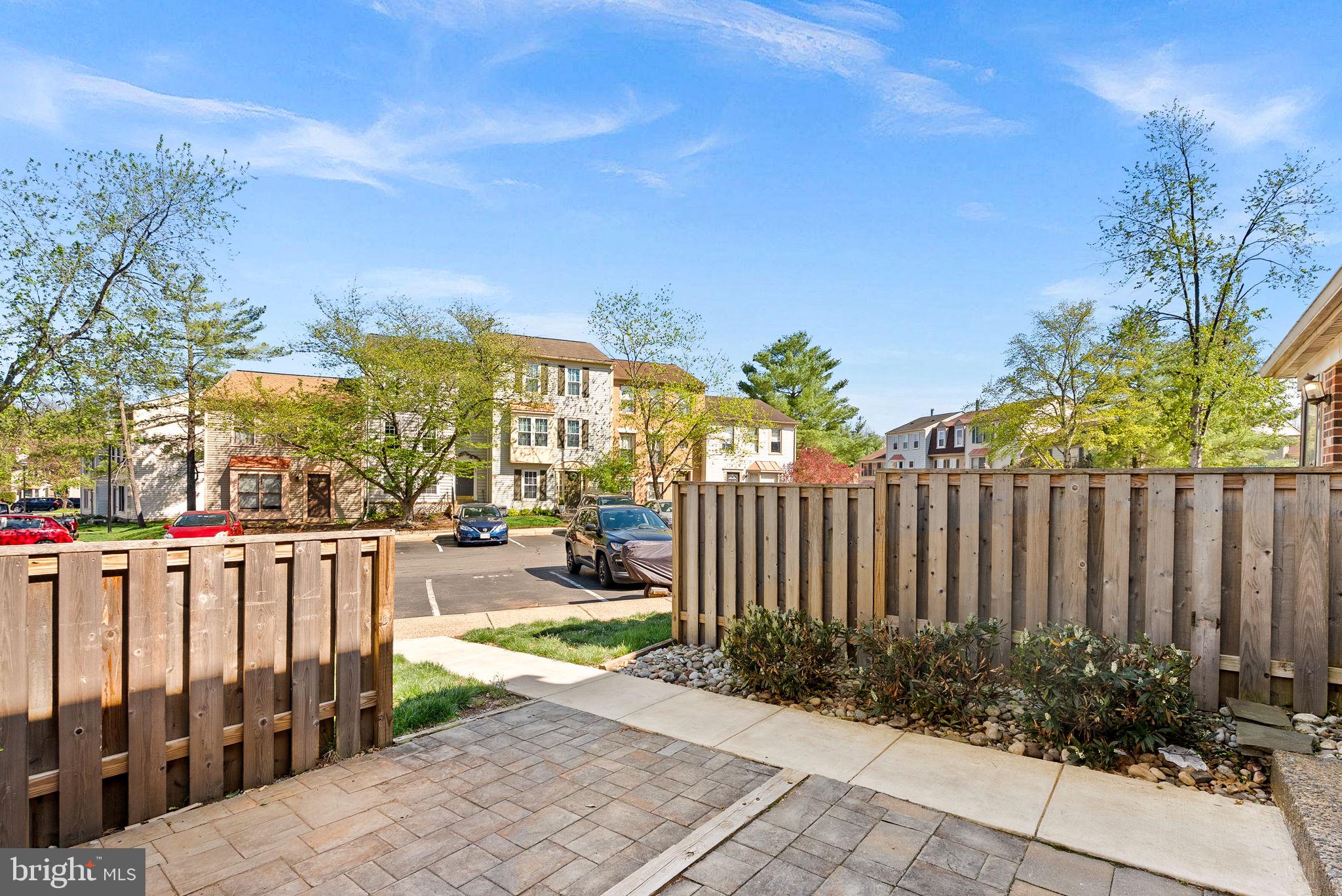 STONINGTON CONDOMINIUMS - Residential