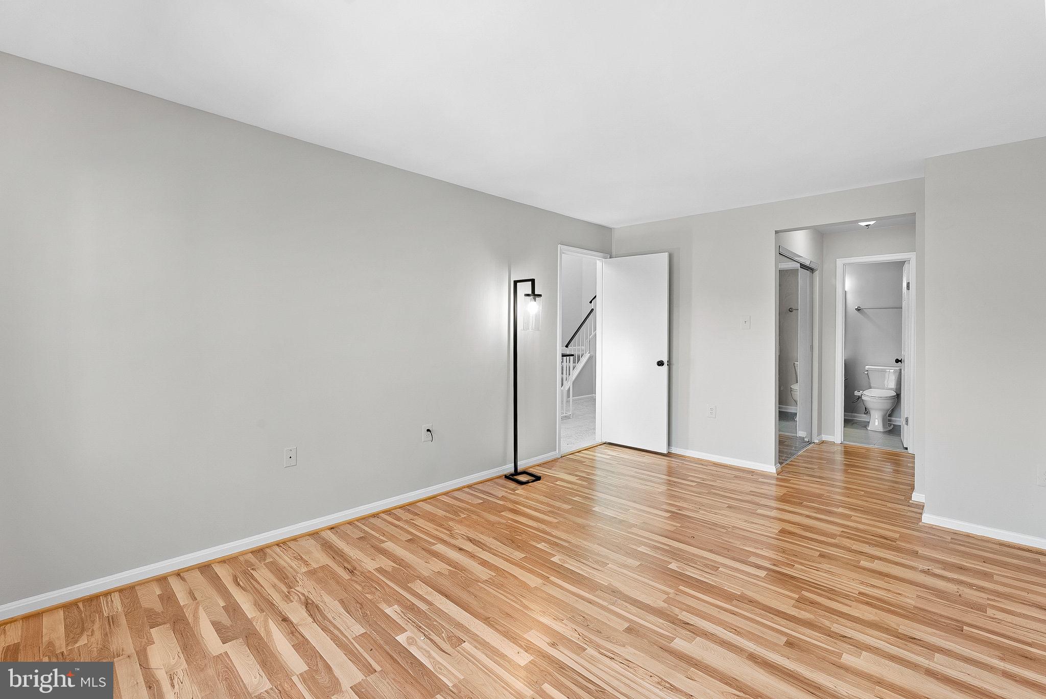 STONINGTON CONDOMINIUMS - Residential