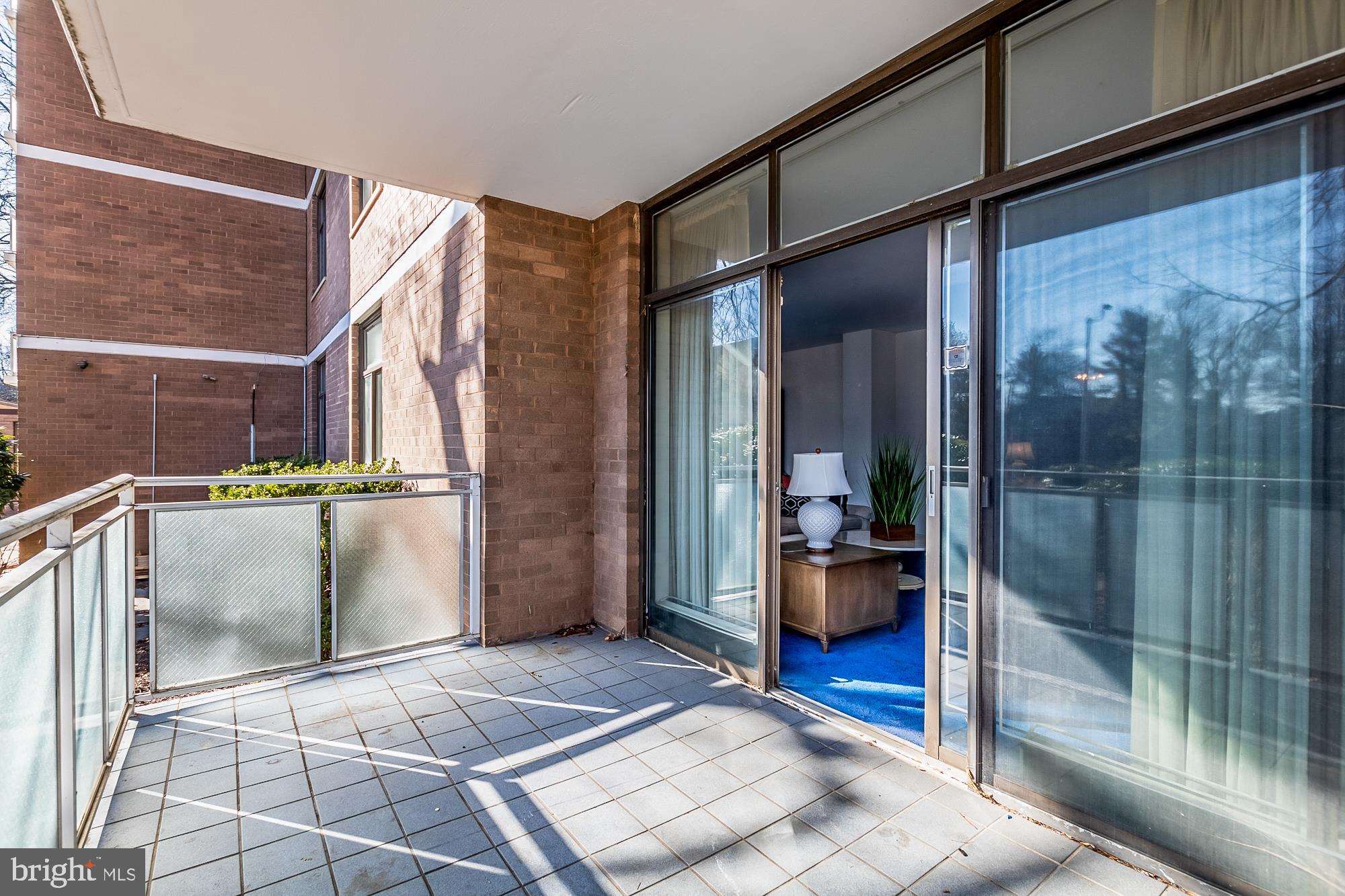 ONE SLADE - Residential