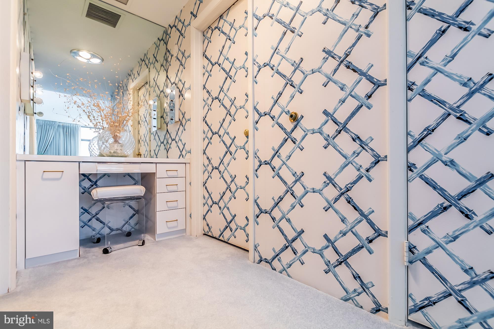 ONE SLADE - Residential