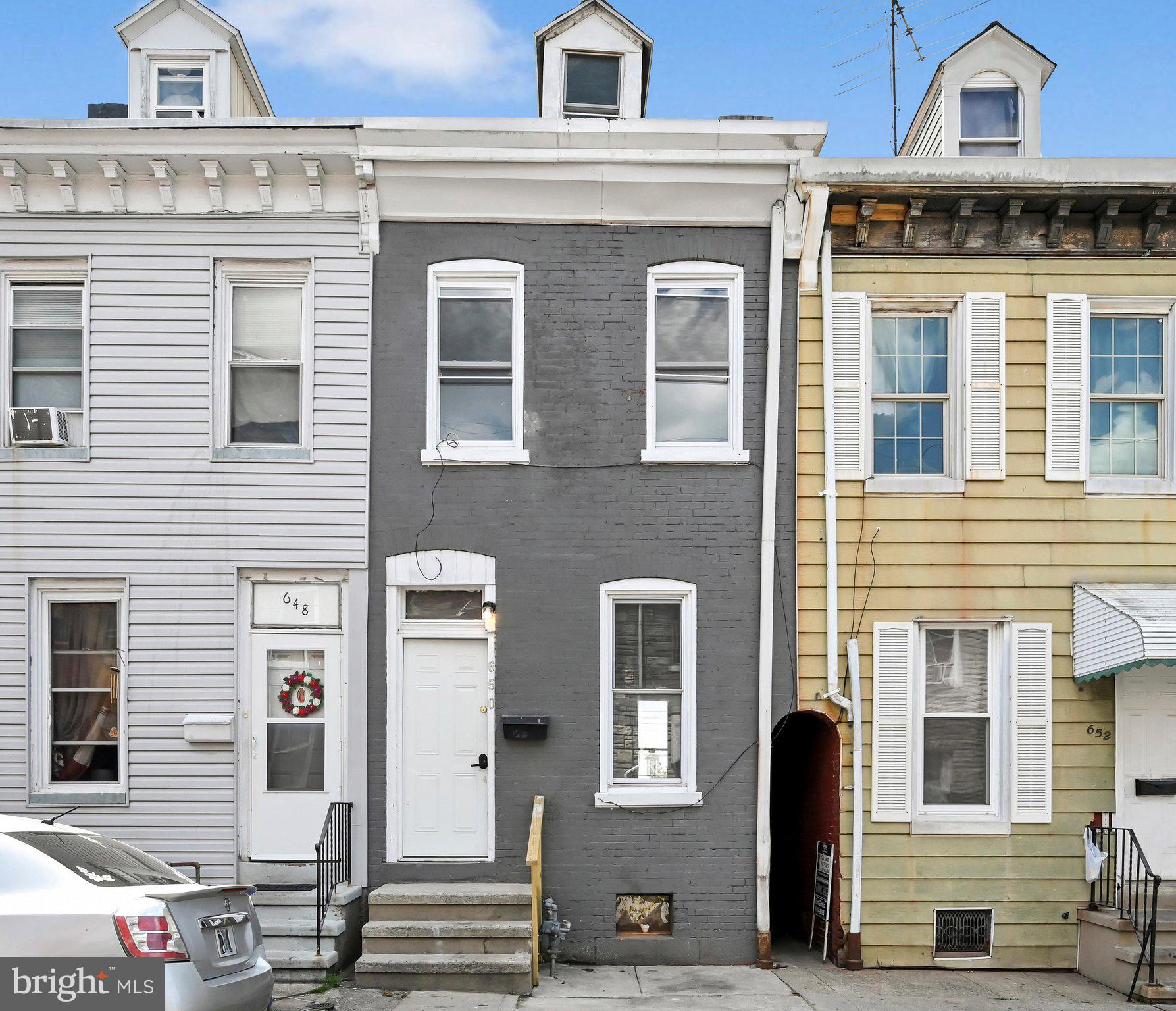 650 MULBERRY STREET