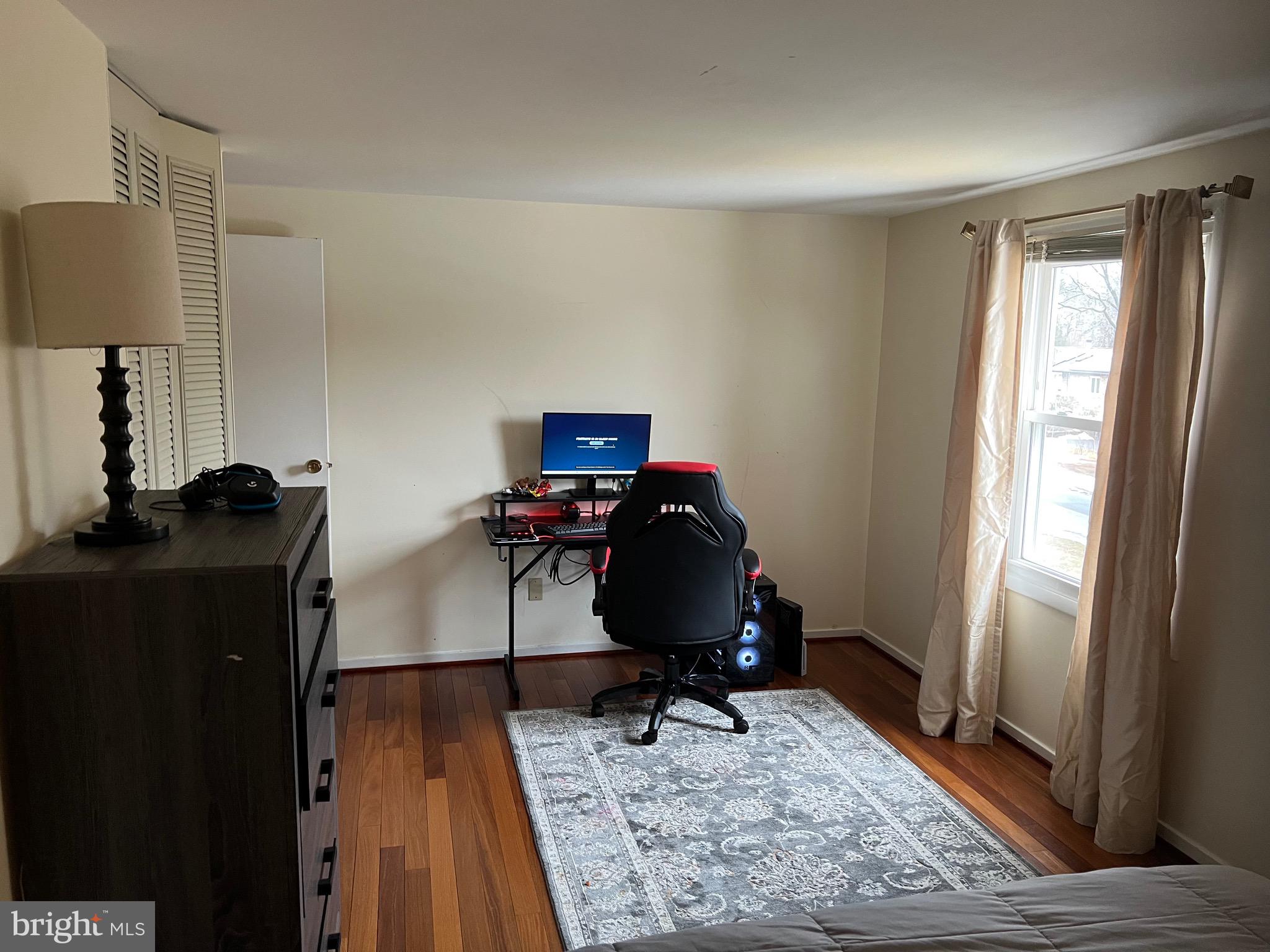 CAMELOT - Residential