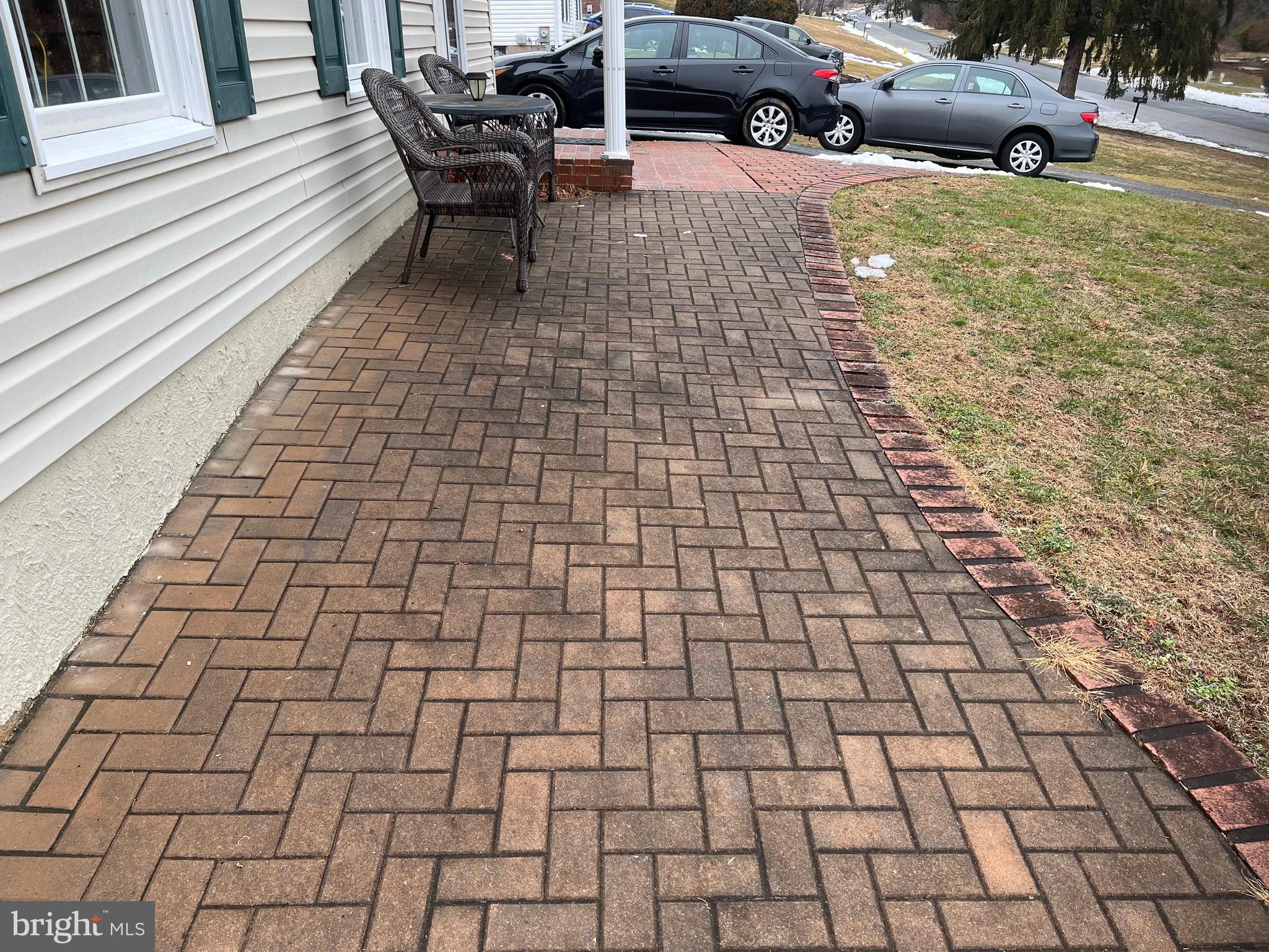 CAMELOT - Residential