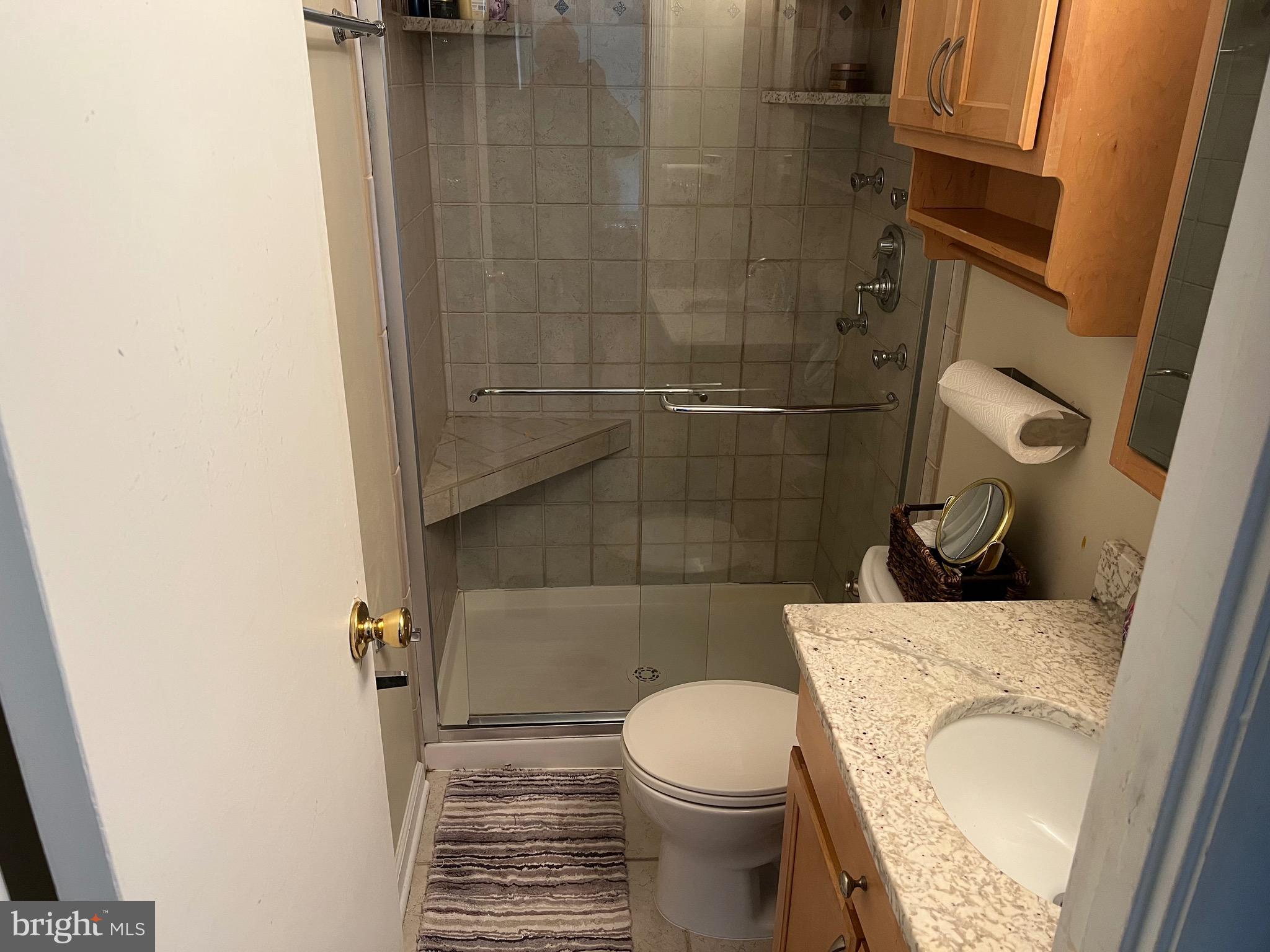 CAMELOT - Residential