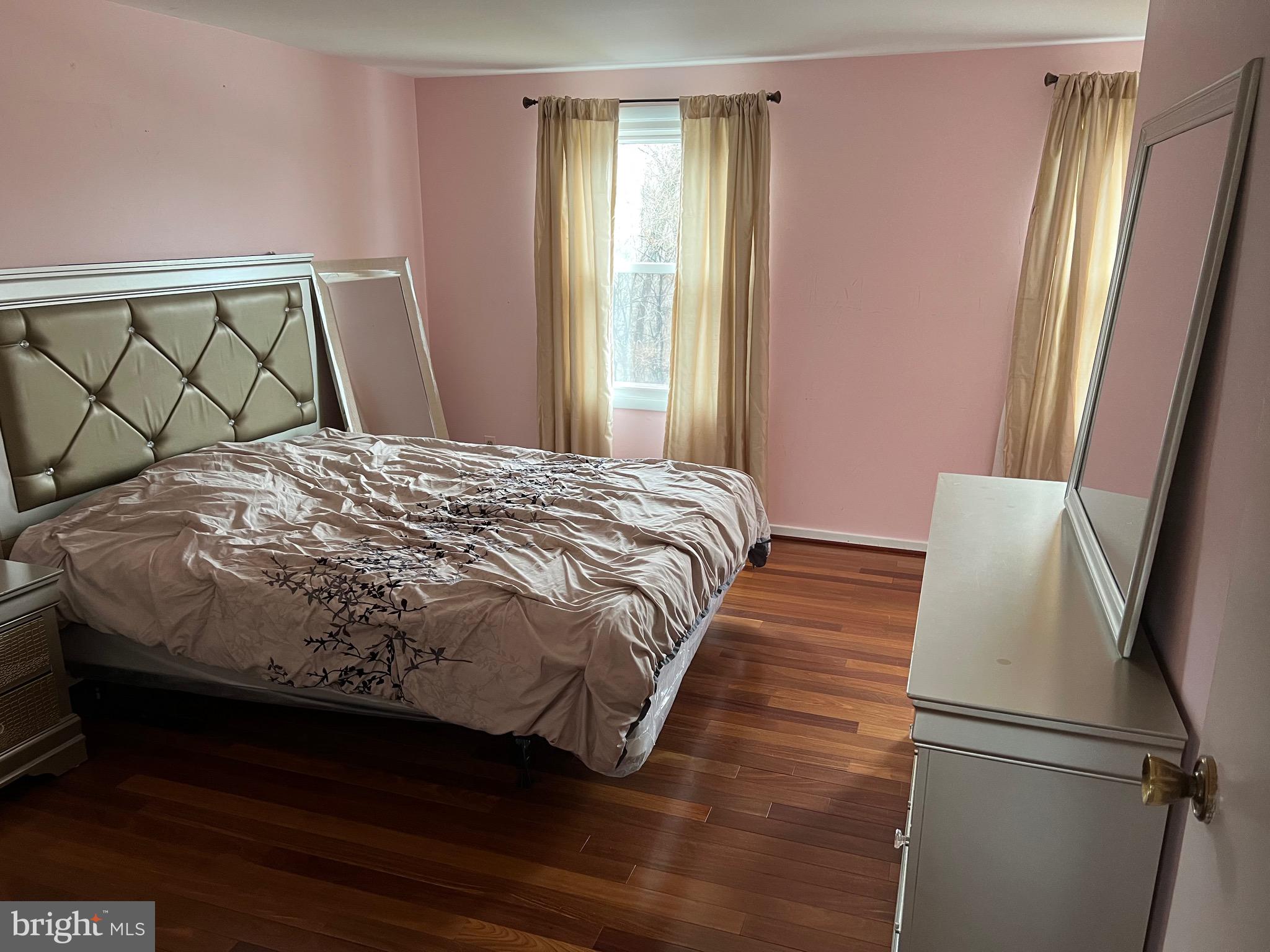 CAMELOT - Residential