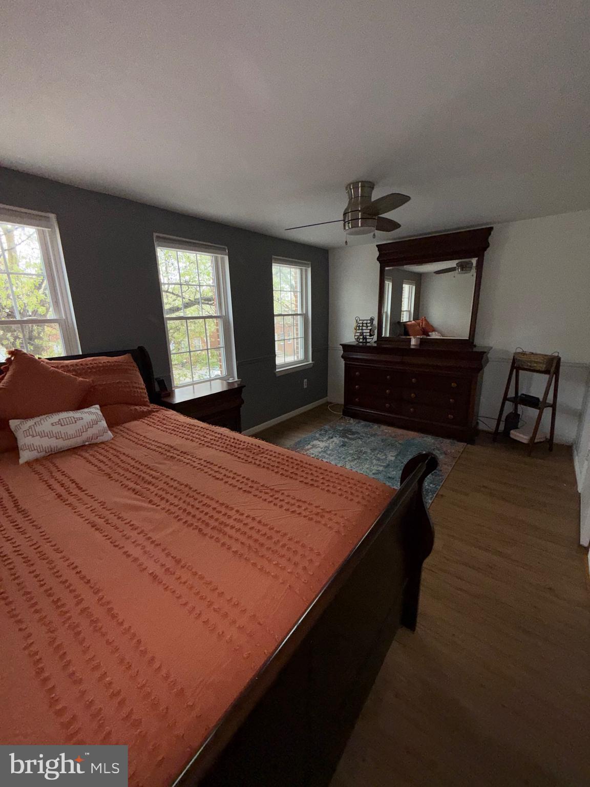 ASHLAND MEWS - Residential