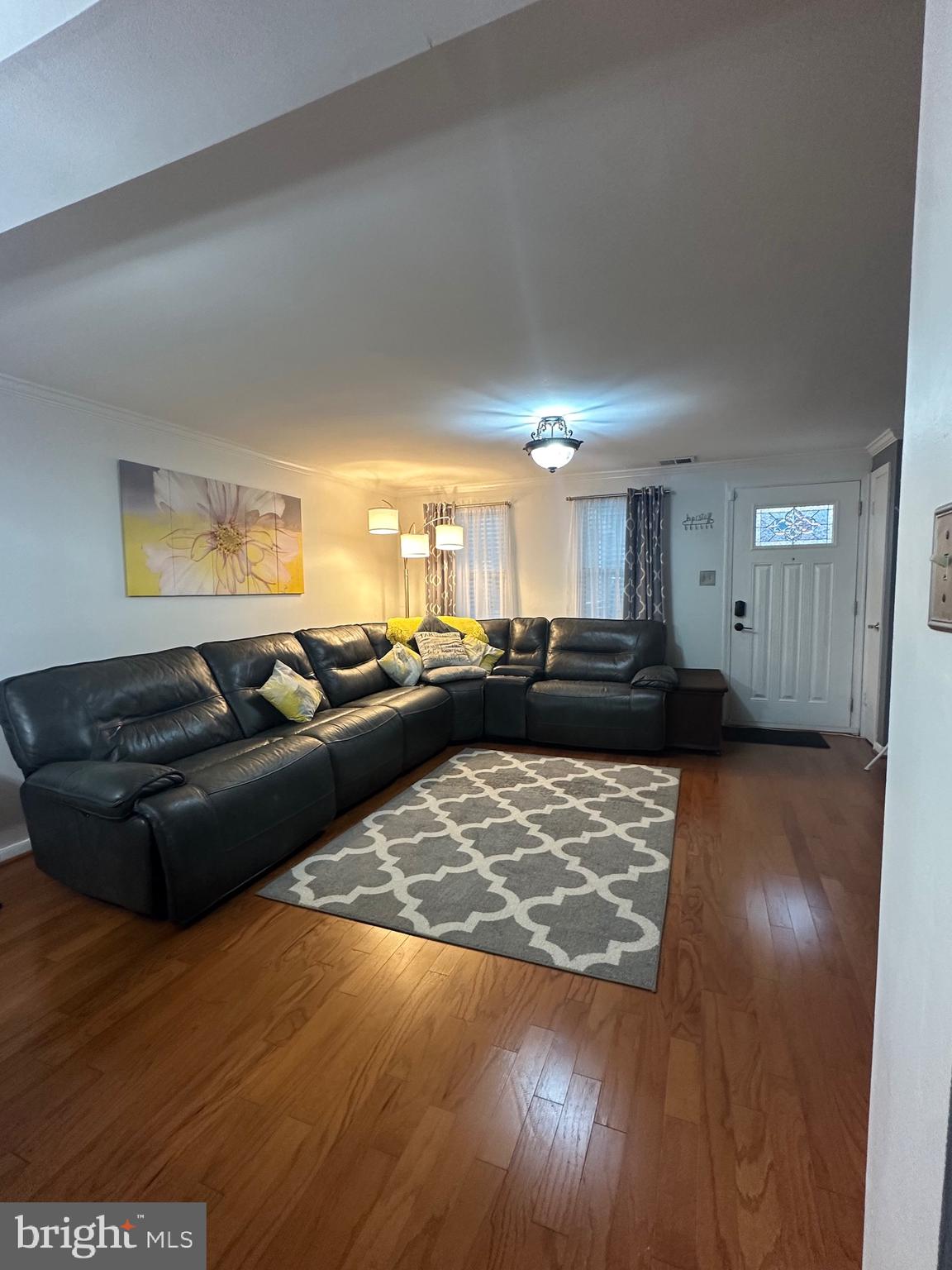 ASHLAND MEWS - Residential