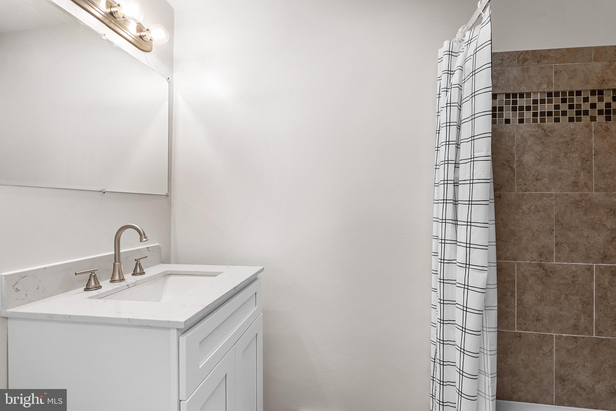 TOBY FARMS - Residential