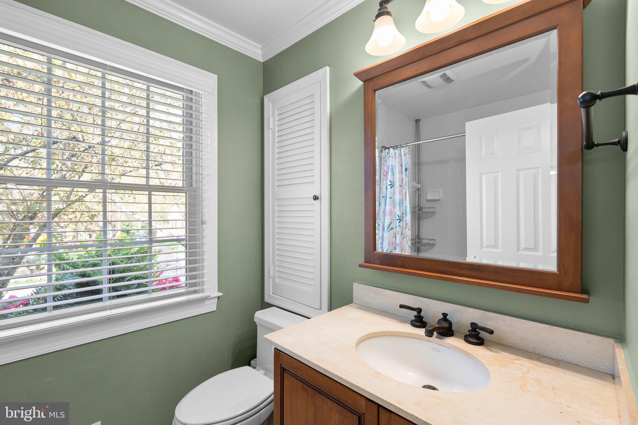 RIVERSIDE GARDENS - Residential