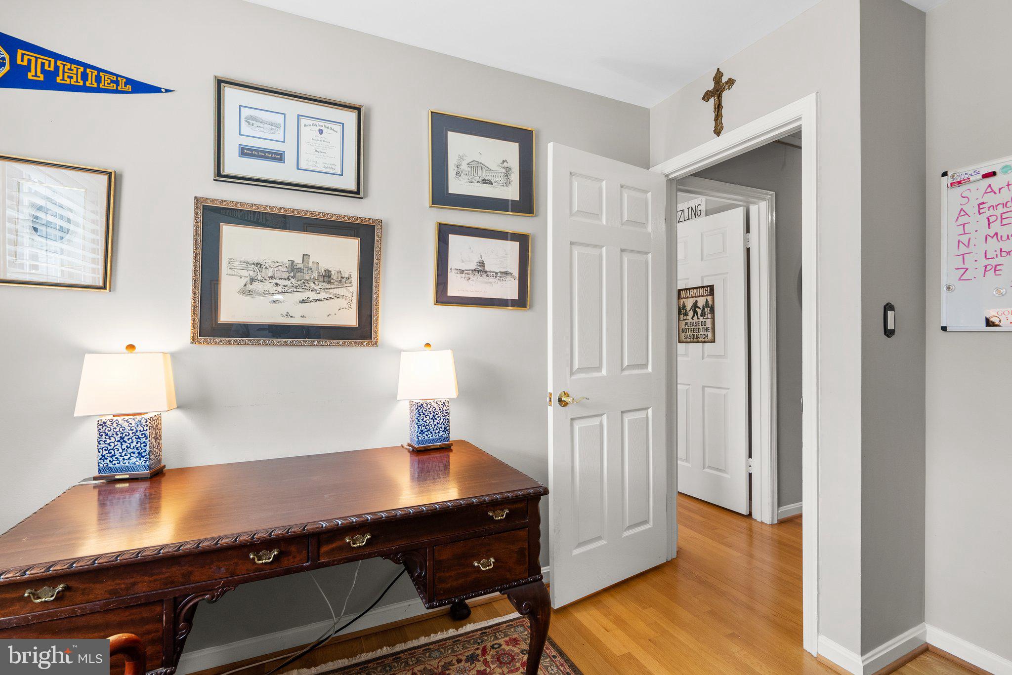 RIVERSIDE GARDENS - Residential