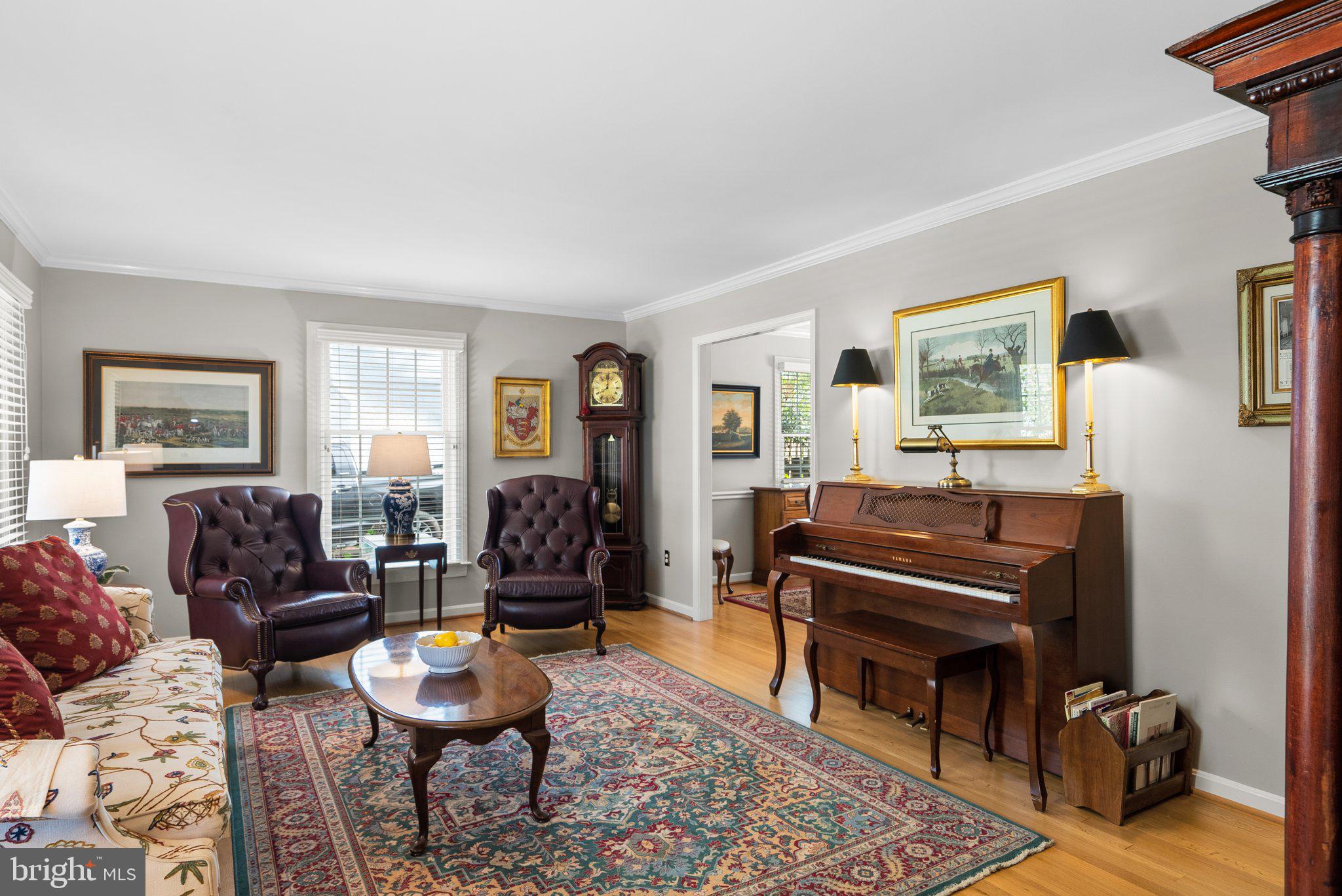 RIVERSIDE GARDENS - Residential