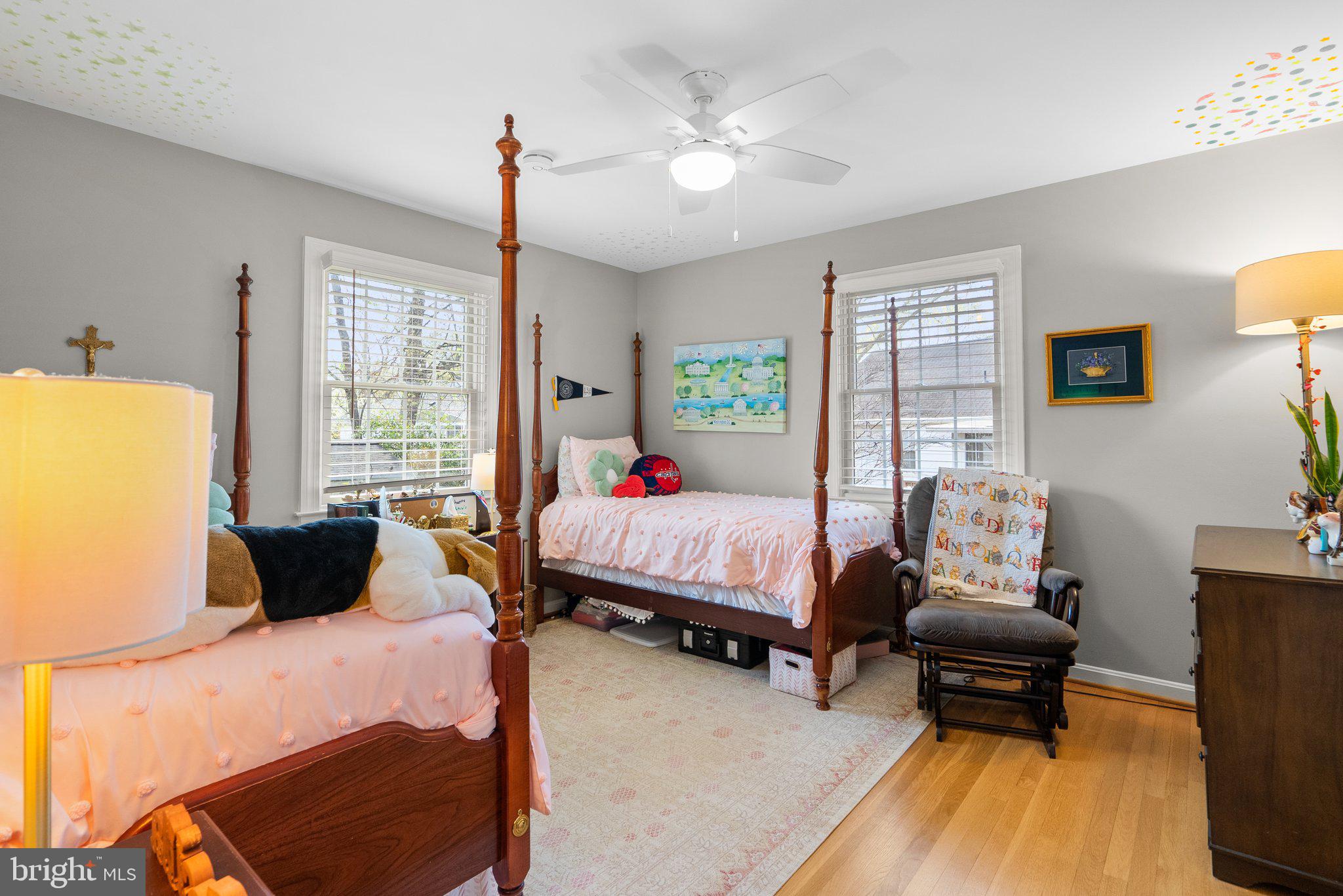 RIVERSIDE GARDENS - Residential