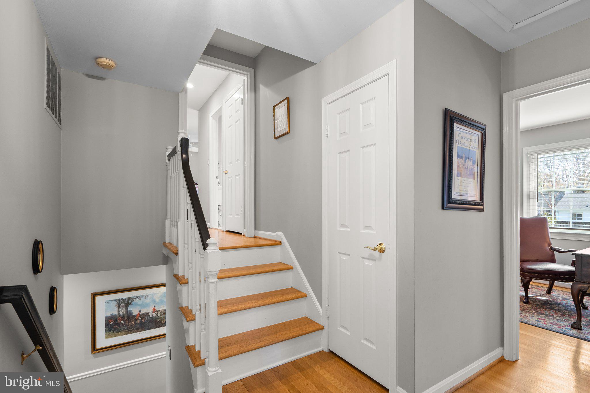 RIVERSIDE GARDENS - Residential