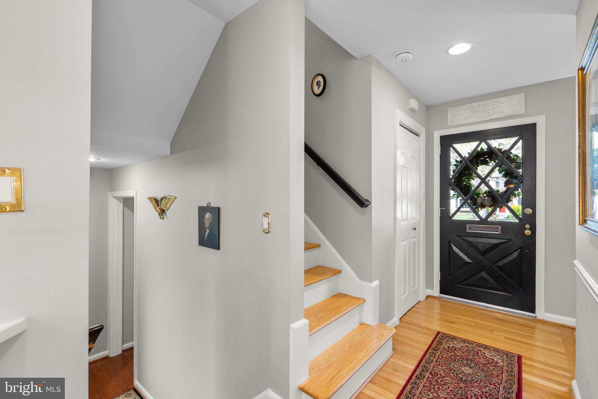 RIVERSIDE GARDENS - Residential