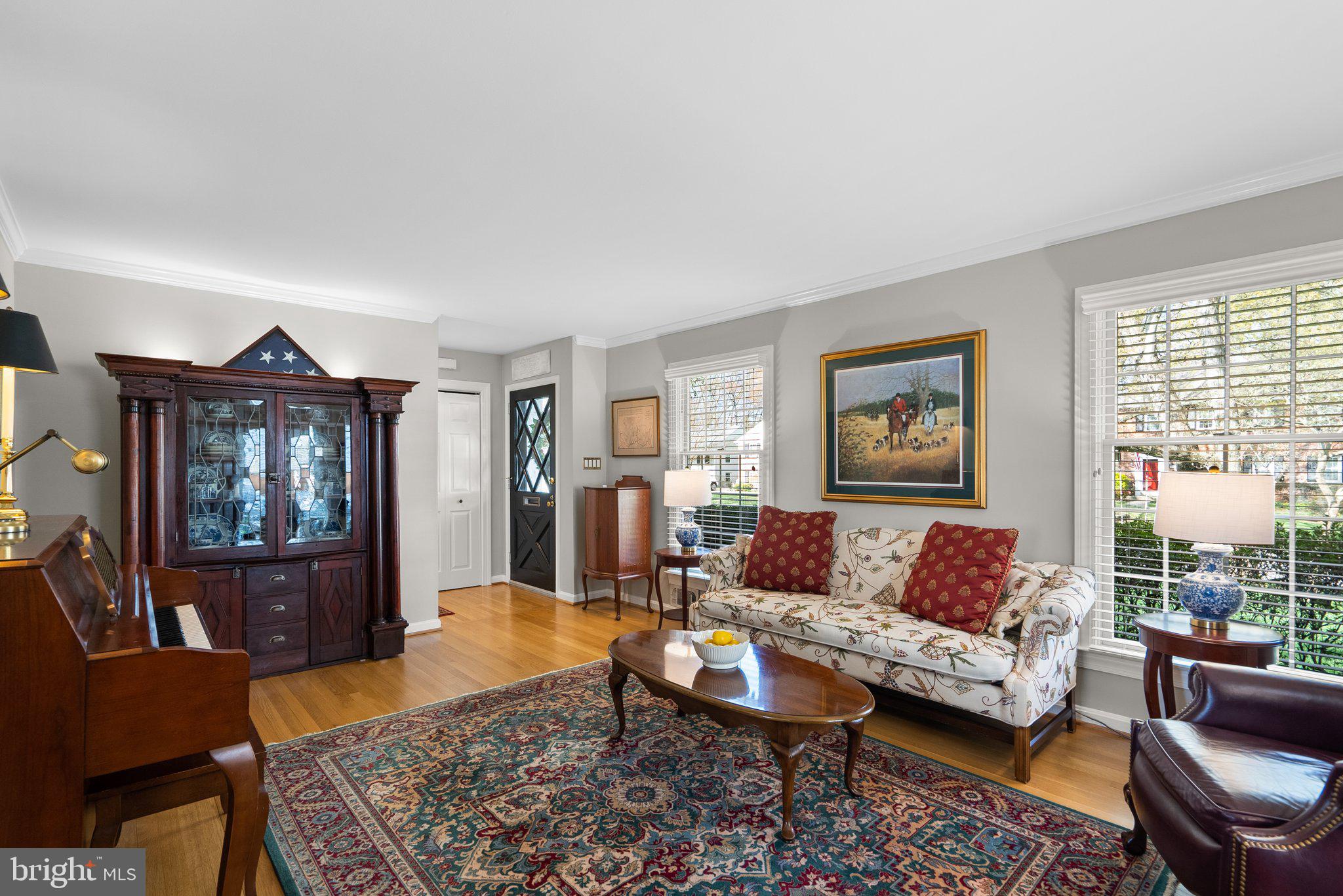 RIVERSIDE GARDENS - Residential