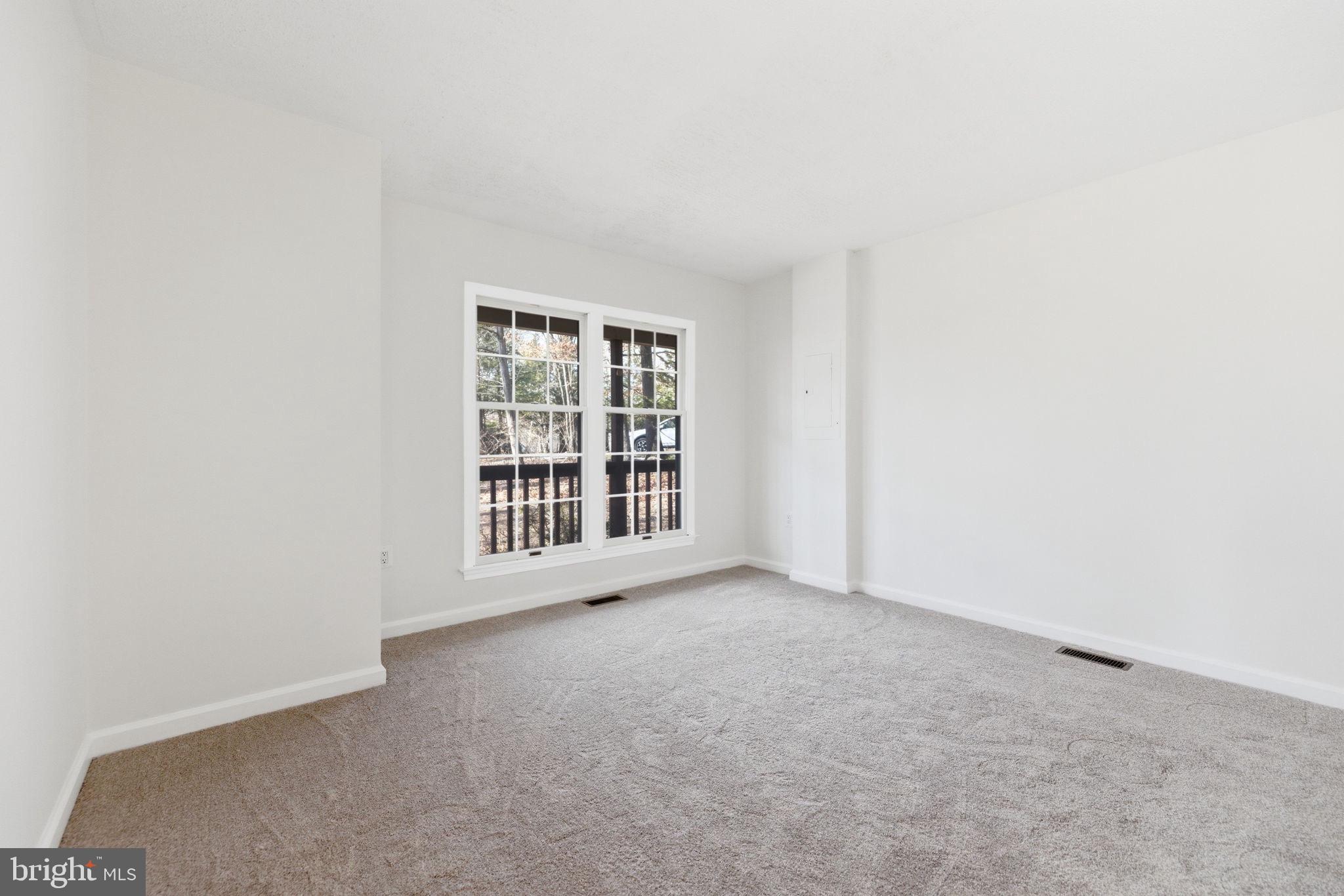 LAKE HOLIDAY ESTATES - Residential