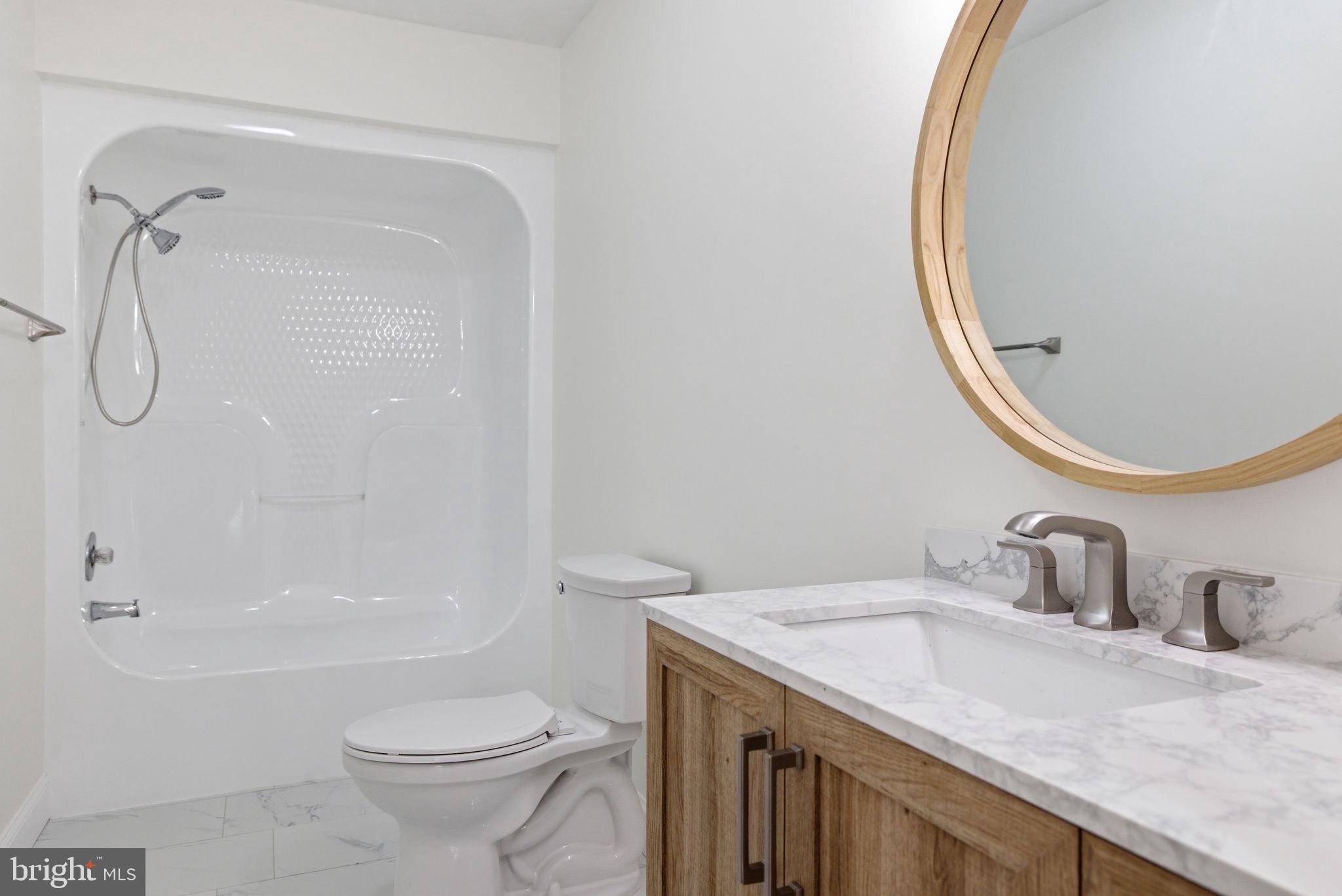 LAKE HOLIDAY ESTATES - Residential