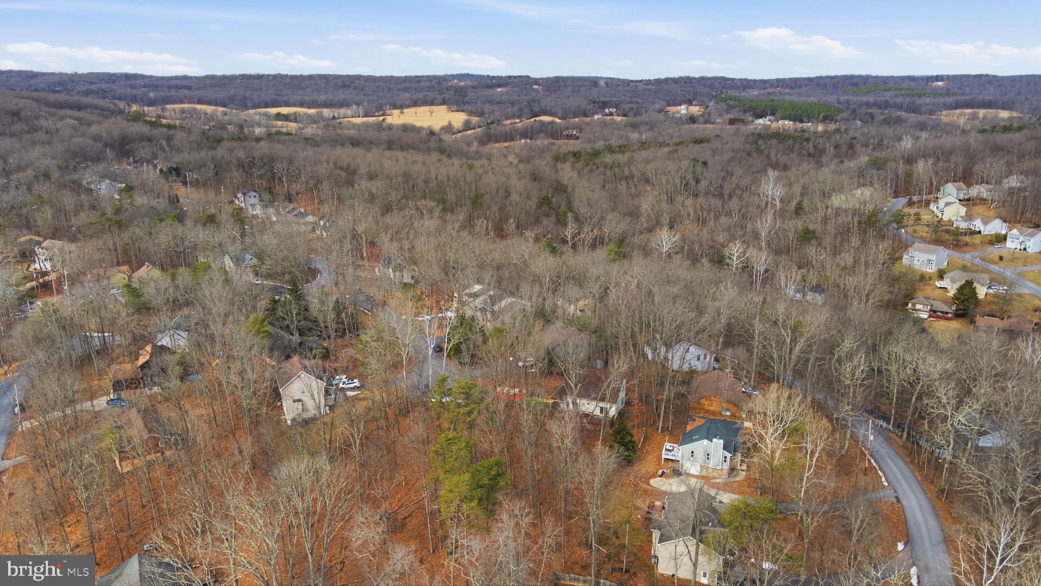 LAKE HOLIDAY ESTATES - Residential