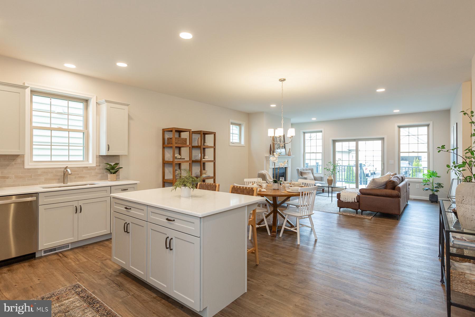 HONEYCROFT VILLAGE - Residential