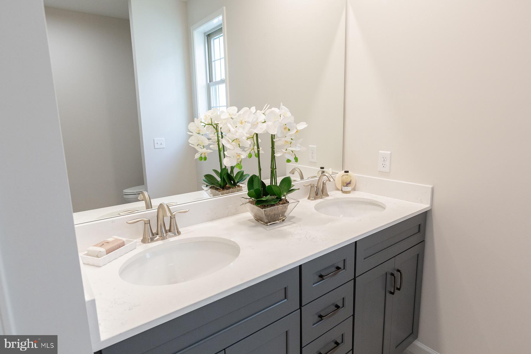 HONEYCROFT VILLAGE - Residential