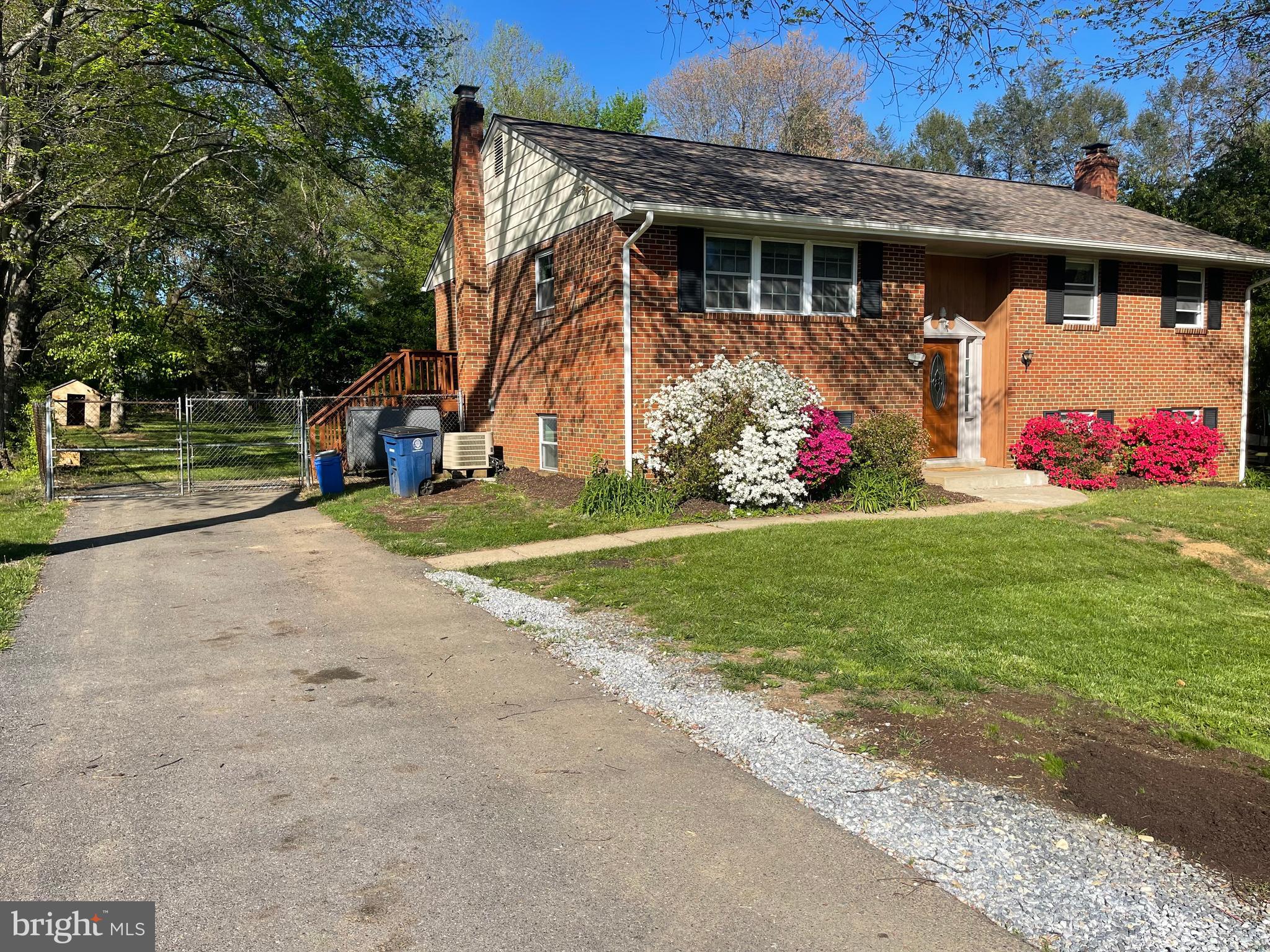 8623 HAWKINS CREAMERY ROAD