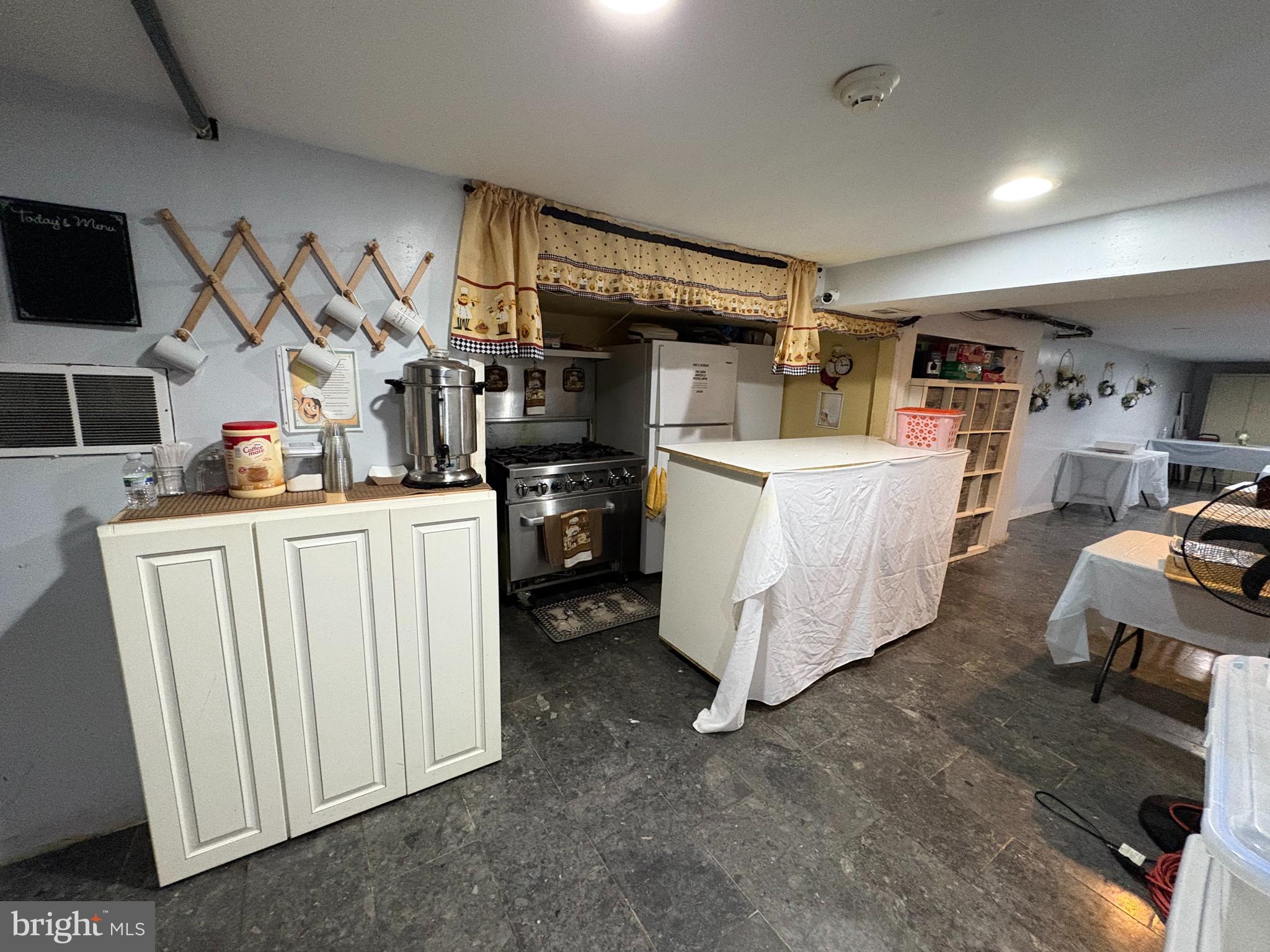 FAIRHILL - Residential Income