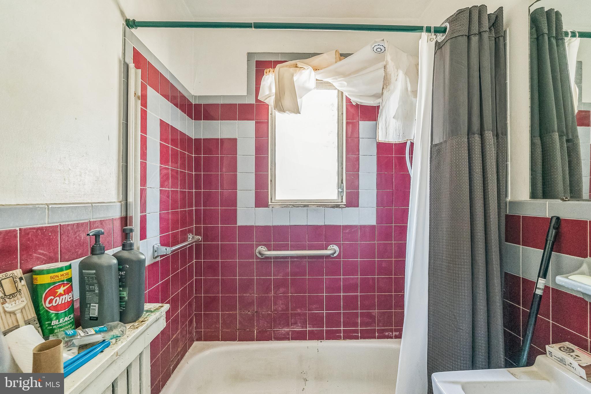 DREXEL HILL - Residential