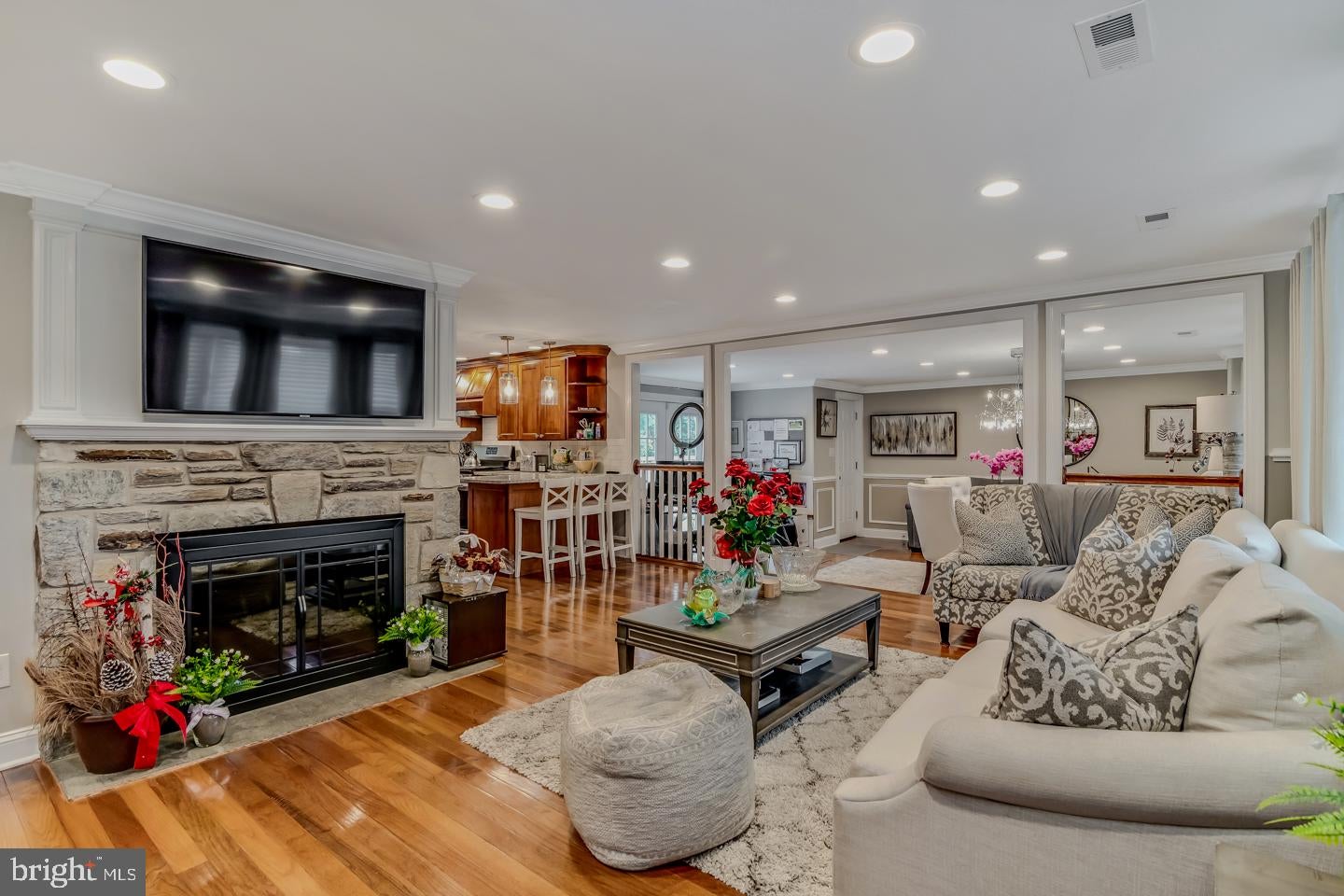 609 HAWS LANE