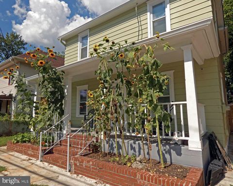 Tiny photo for 15 Walnut Street, PENNS GROVE, NJ 08069 (MLS # NJSA2017920)